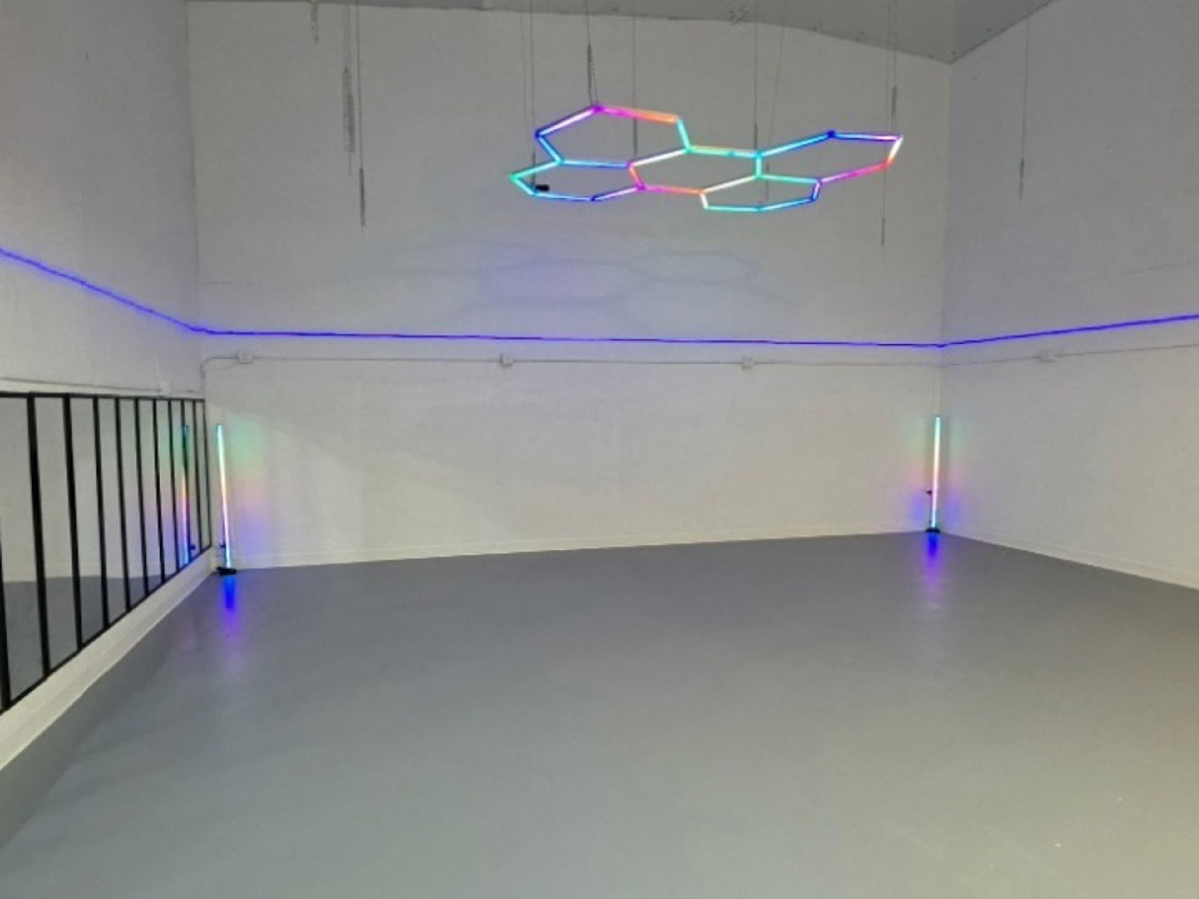 Clear room completely