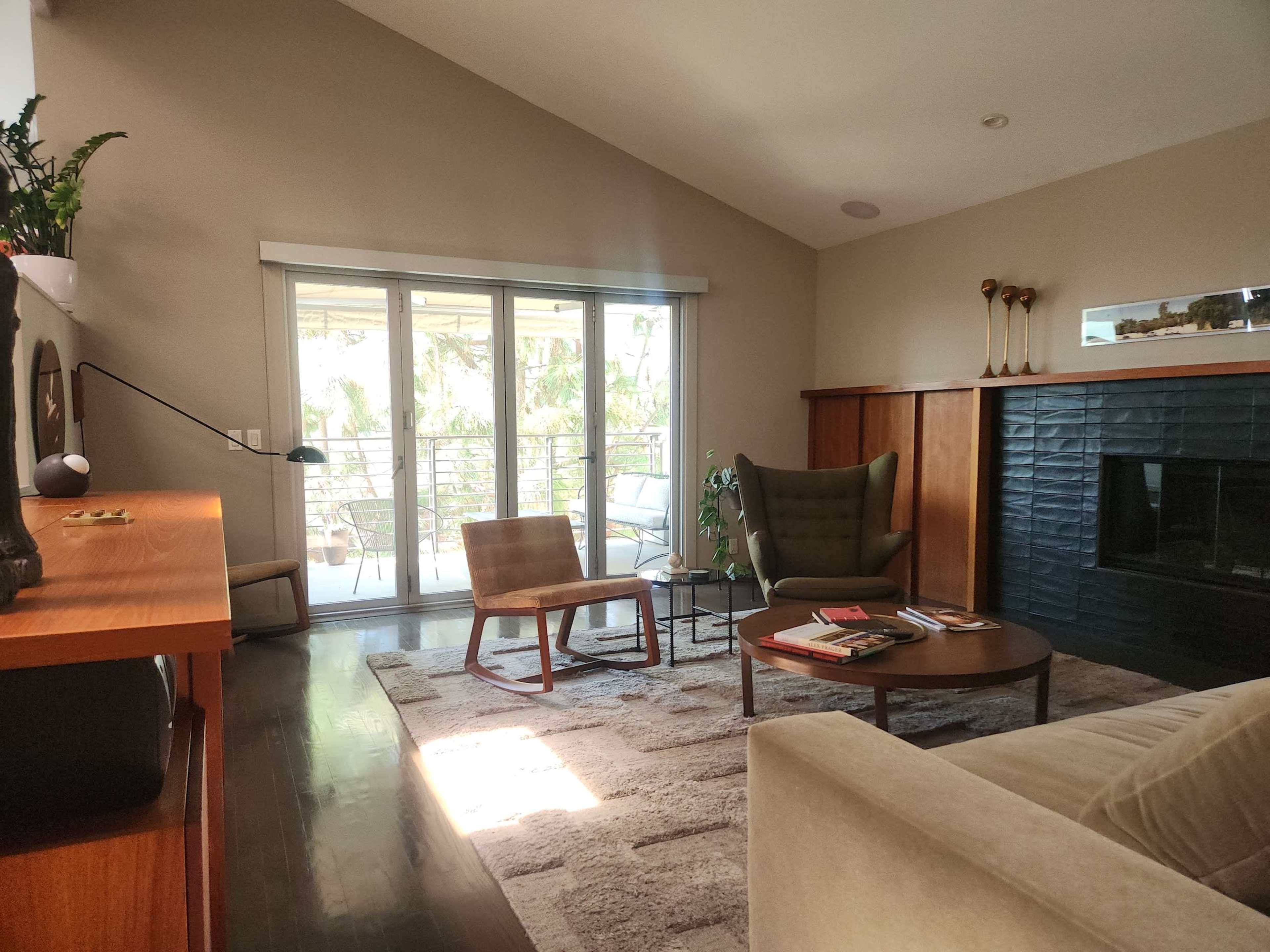 Franklin Hills Mid Century Image in Silver Lake, Los Angeles, CA