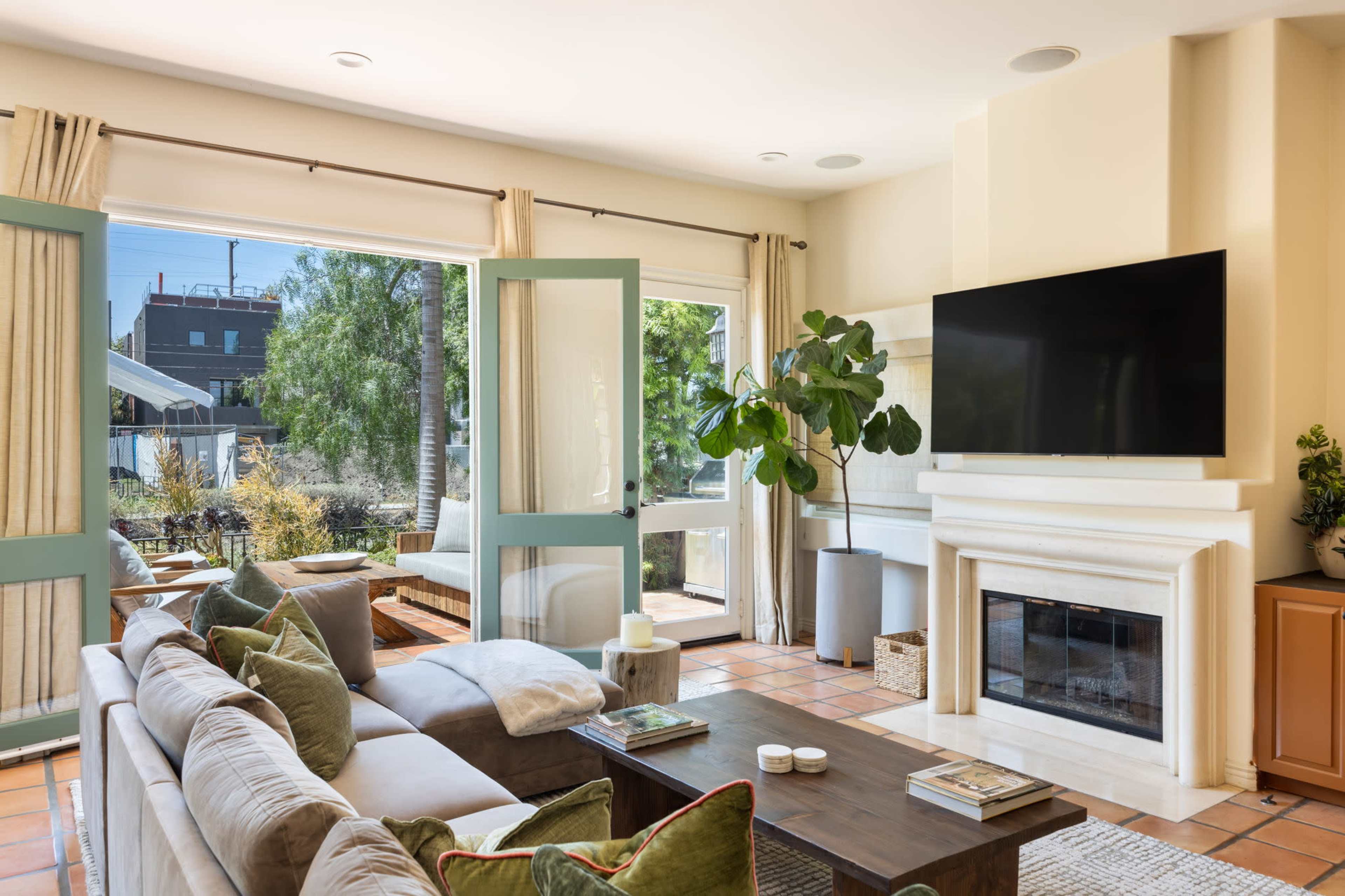 Classic Italian home on the Canal Image in Venice, Venice, CA