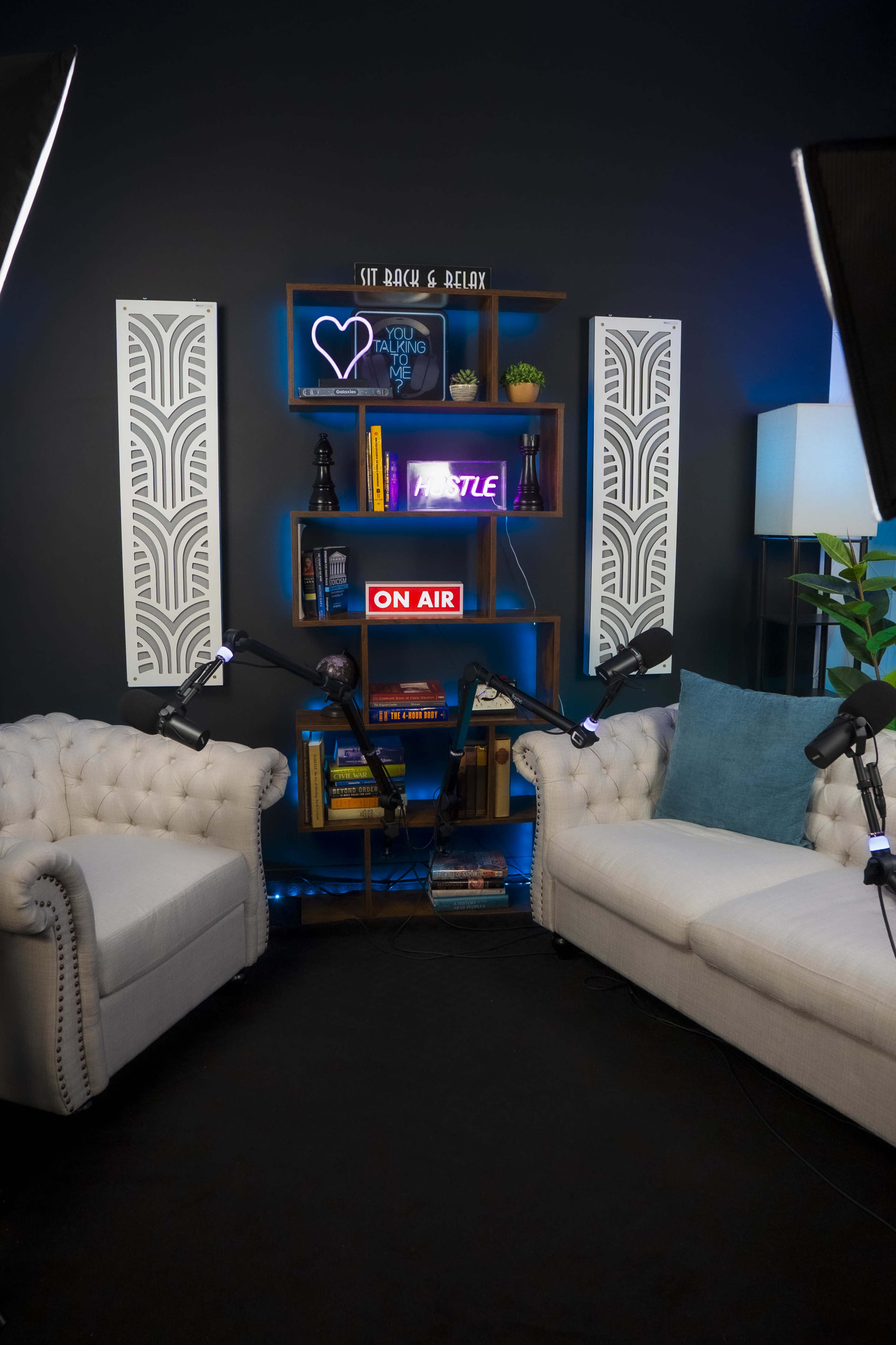 Pro Podcast & Video Studio in Miami – Hourly Rental w/ Engineer & Gear Included Image in Downtown Miami, Miami, FL