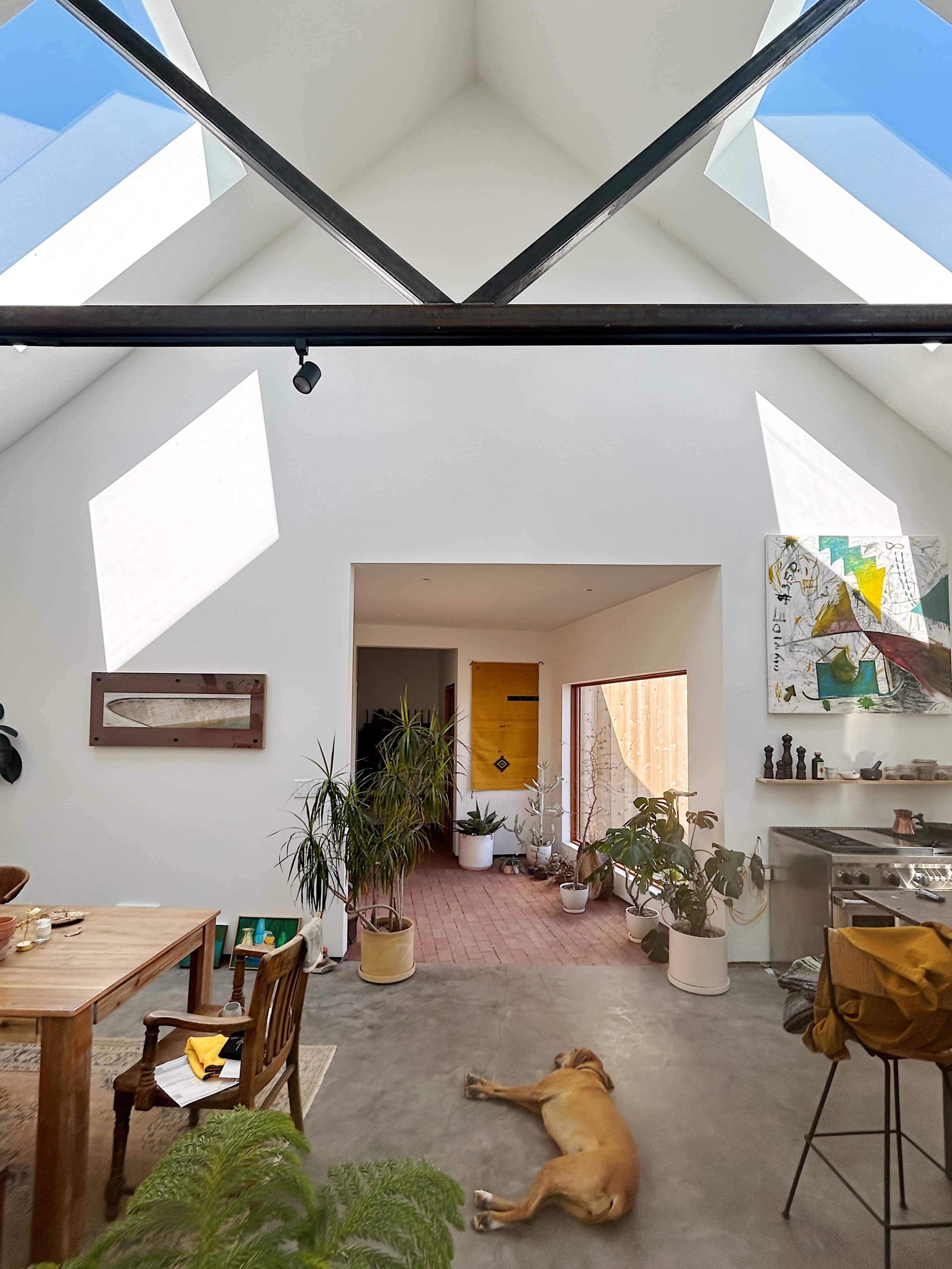 Modern Home Studio on 10 Acres Image in Bowling Green Township, Thornville, OH
