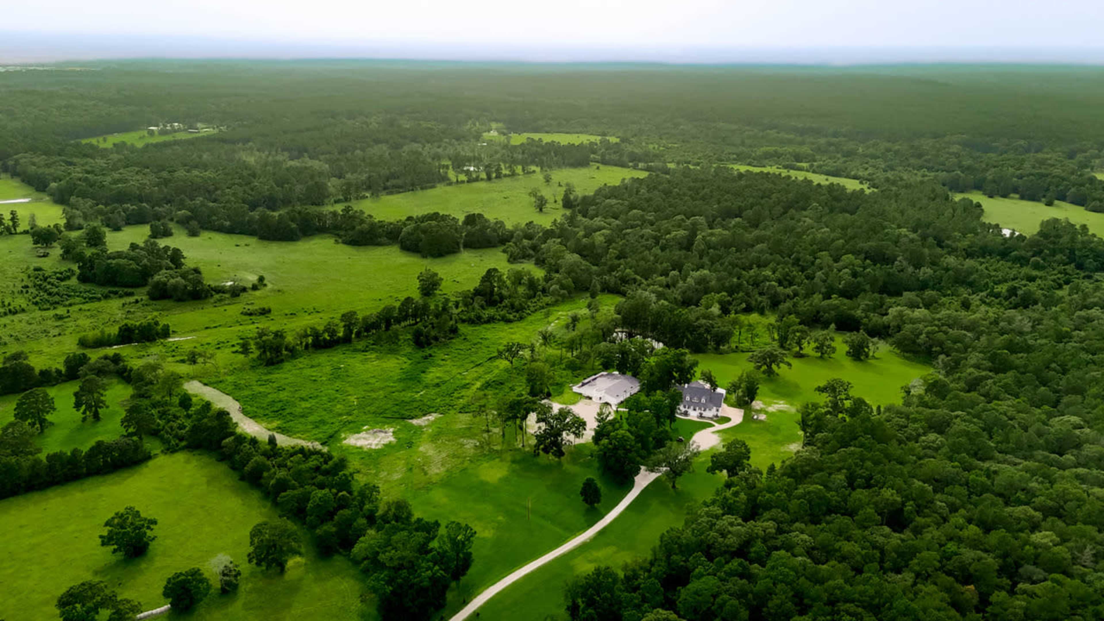 Beautiful 53 acre Event Venue with Manor Home Image in , Huntsville, TX