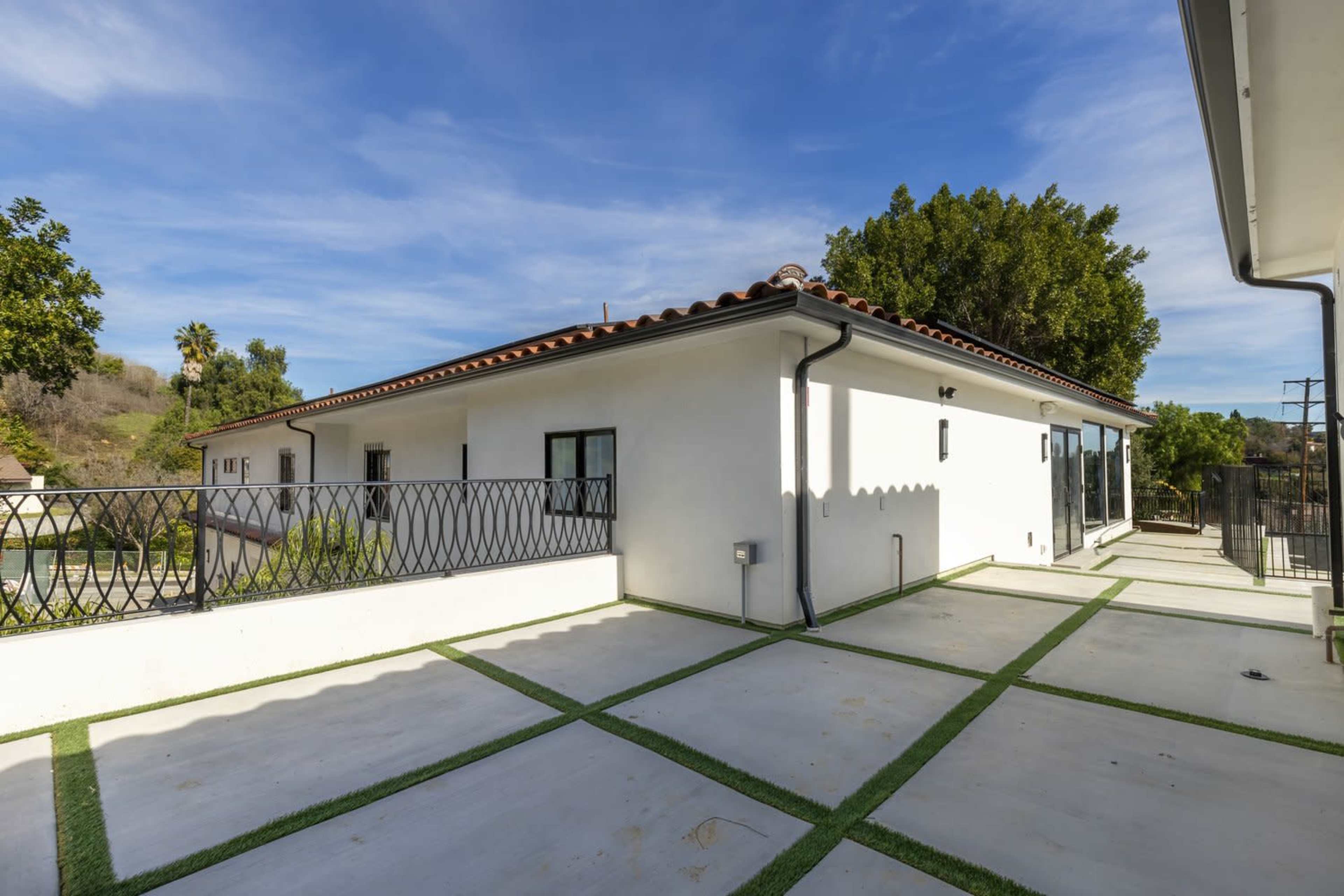 Luxury Mansion in South Pasadena - Newly Built Image in South Pasadena, South Pasadena, CA