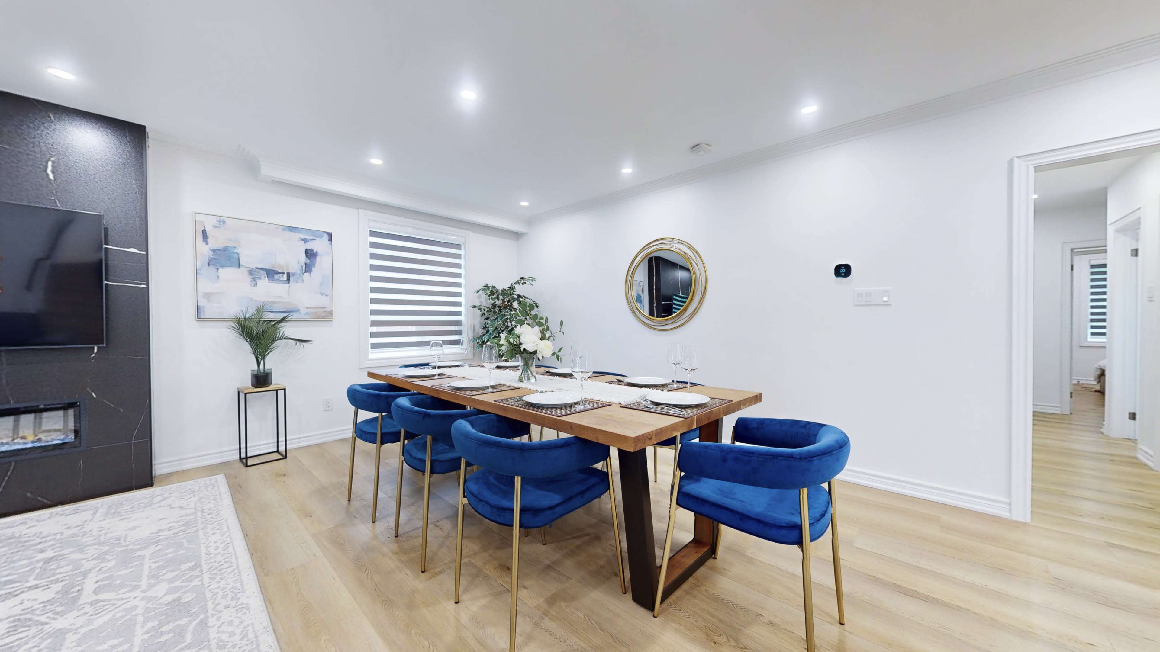 Luxury 7 Bedroom Modern Home Image in Bathurst Manor, North York, ON