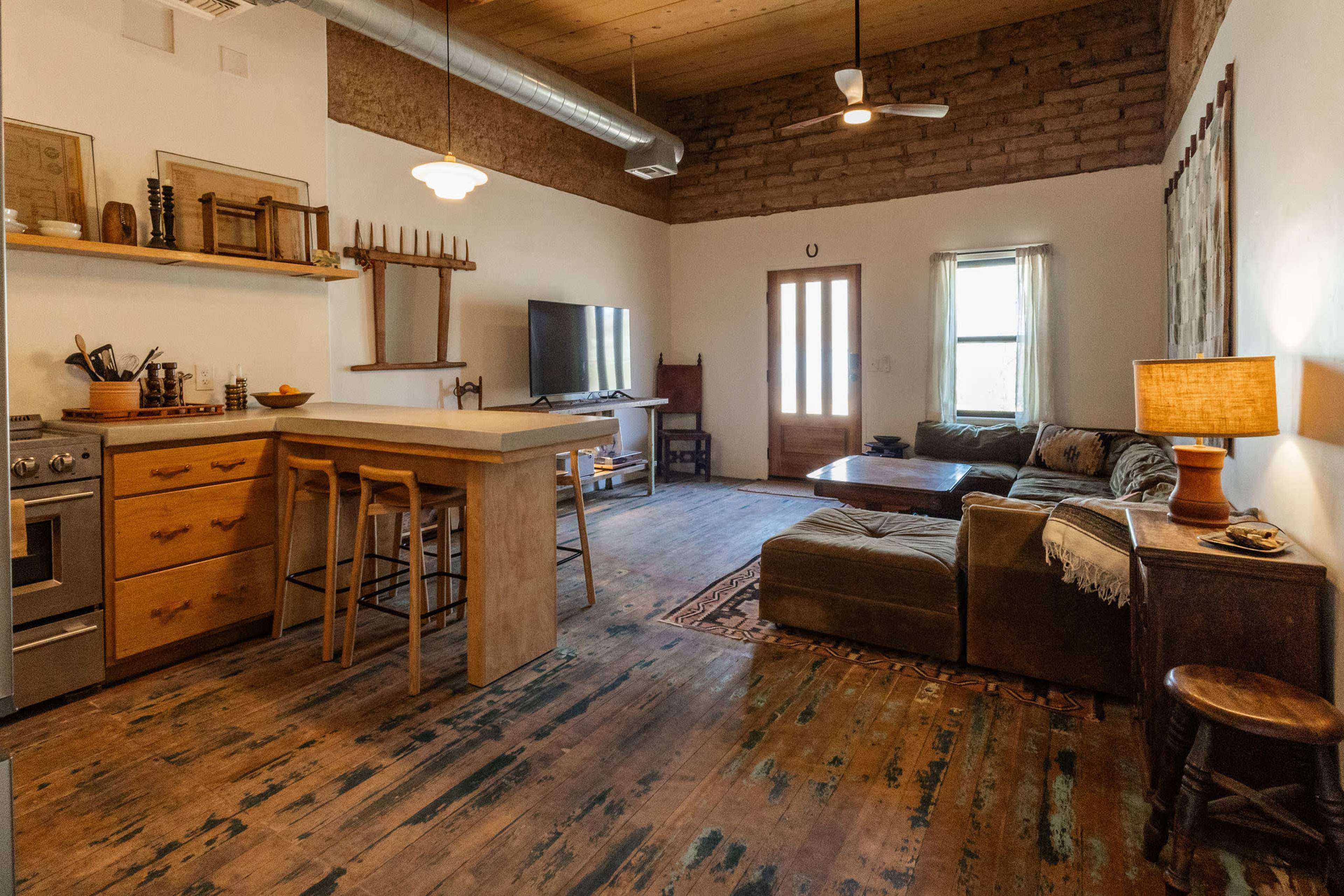 Historic Adobe Rowhouse w/ Vaulted Ceilings Image in Barrio Santa Rosa, Tucson, AZ