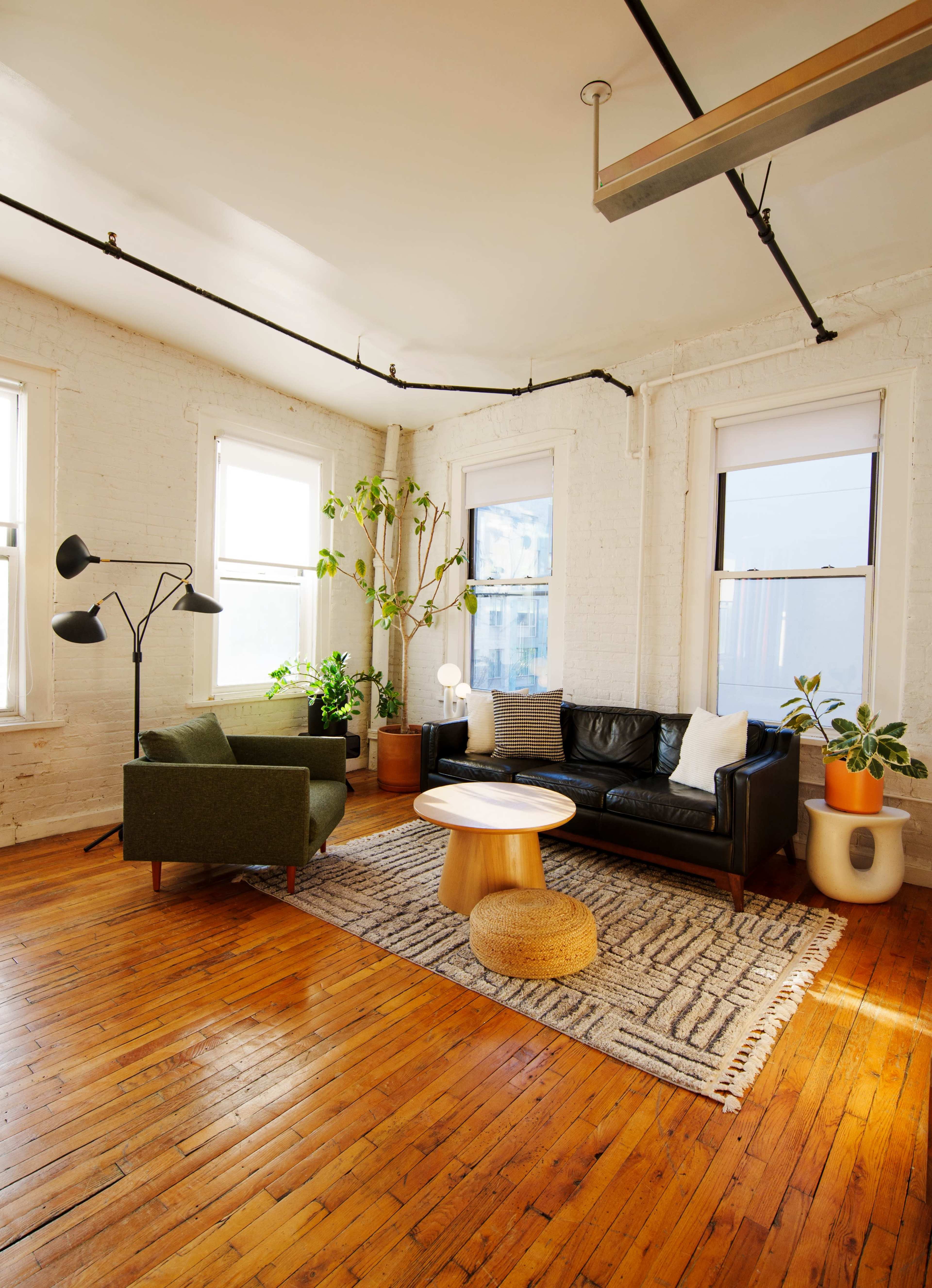 Bright Daylight Film/Photo Studio in Williamsburg Image in Williamsburg, Brooklyn, NY