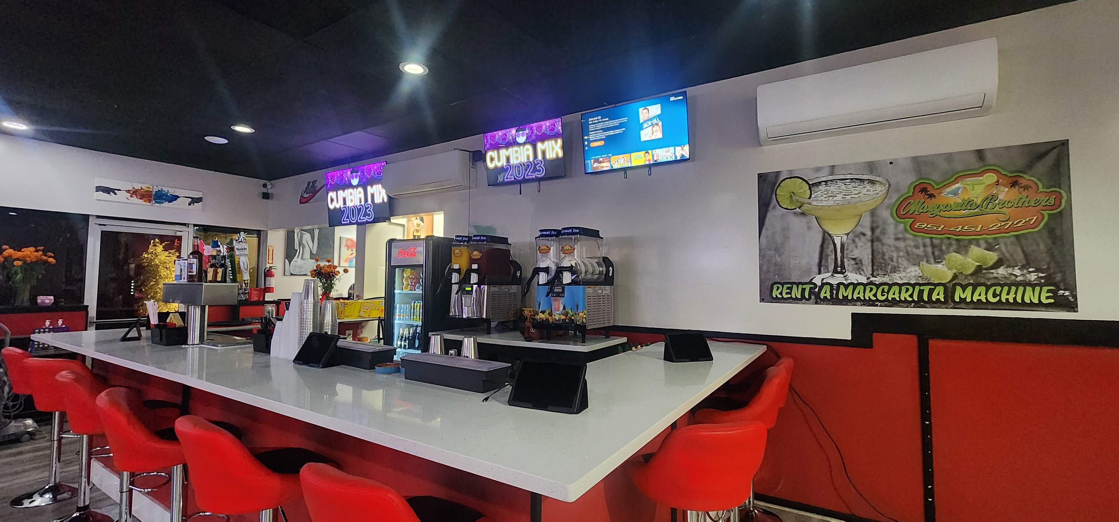 Modern, roomy, dancing, urban Image in Moreno Valley, Moreno Valley, CA