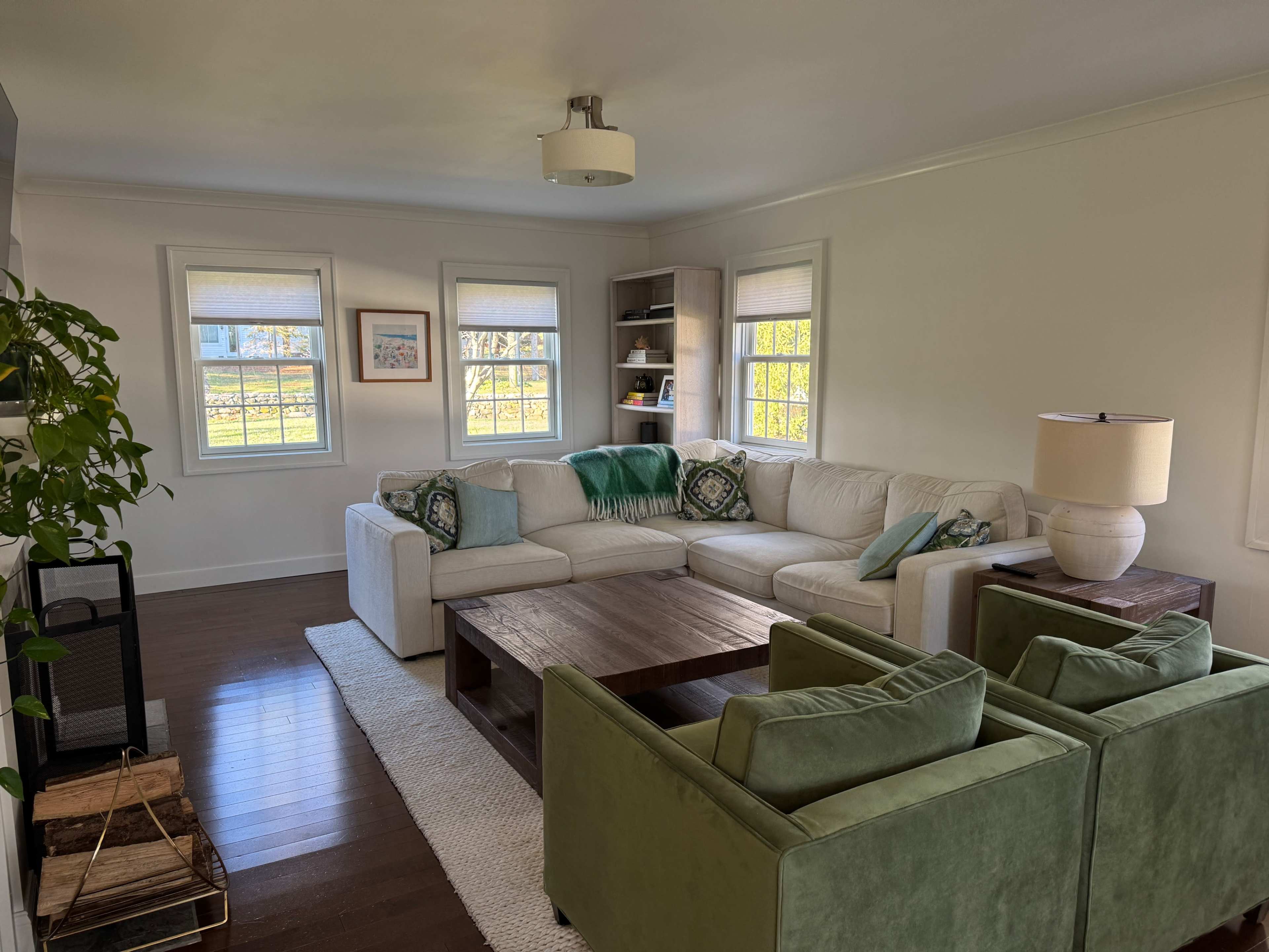 Updated 1950 Colonial Home with a Pool Image in Westport, Westport, CT