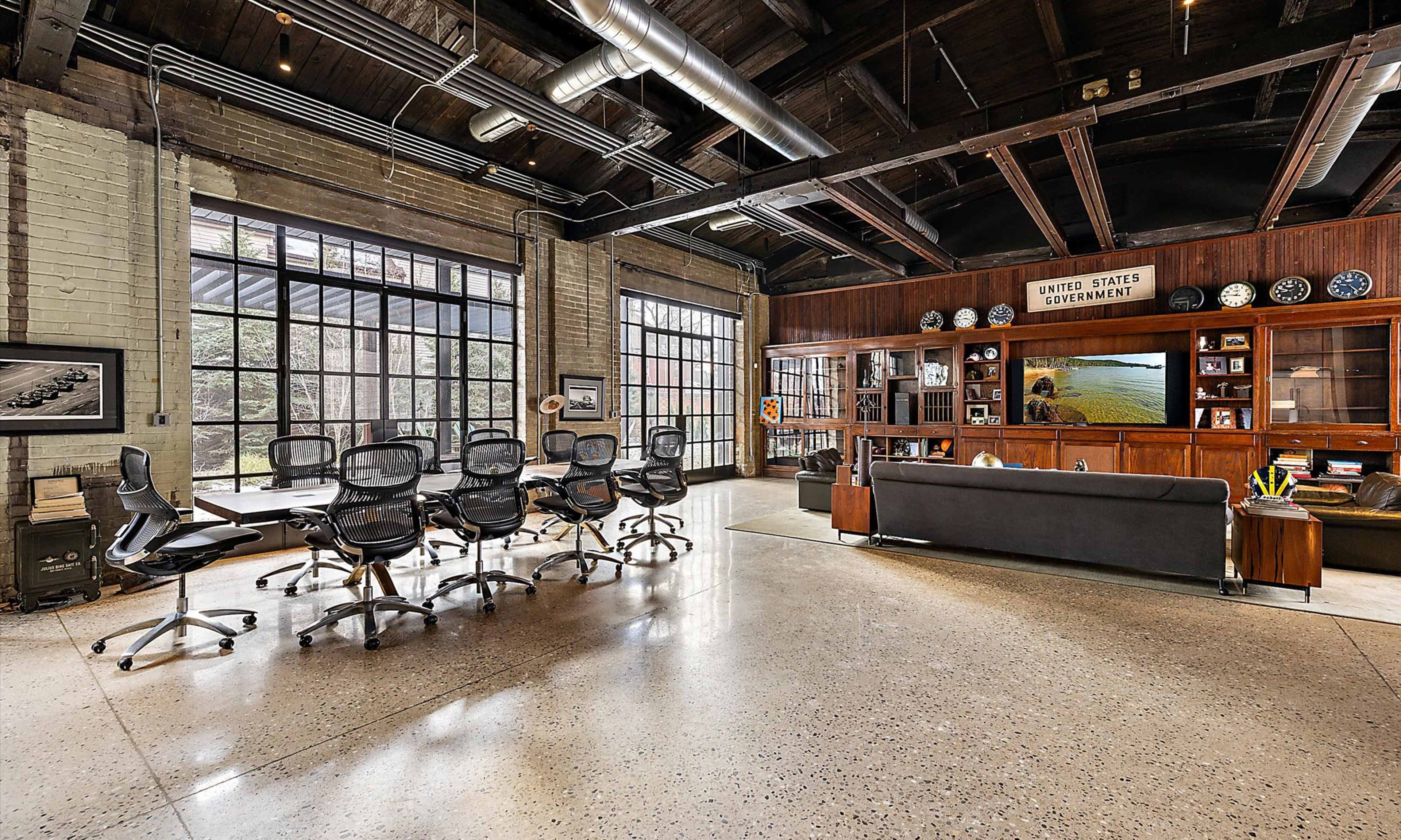 Design-Forward Industrial Loft with Outdoor Patio and Lawn for Supper Clubs, Shoots, and Brand Events in the Heart of Detroit, Michigan. Image in Woodbridge, Detroit, MI