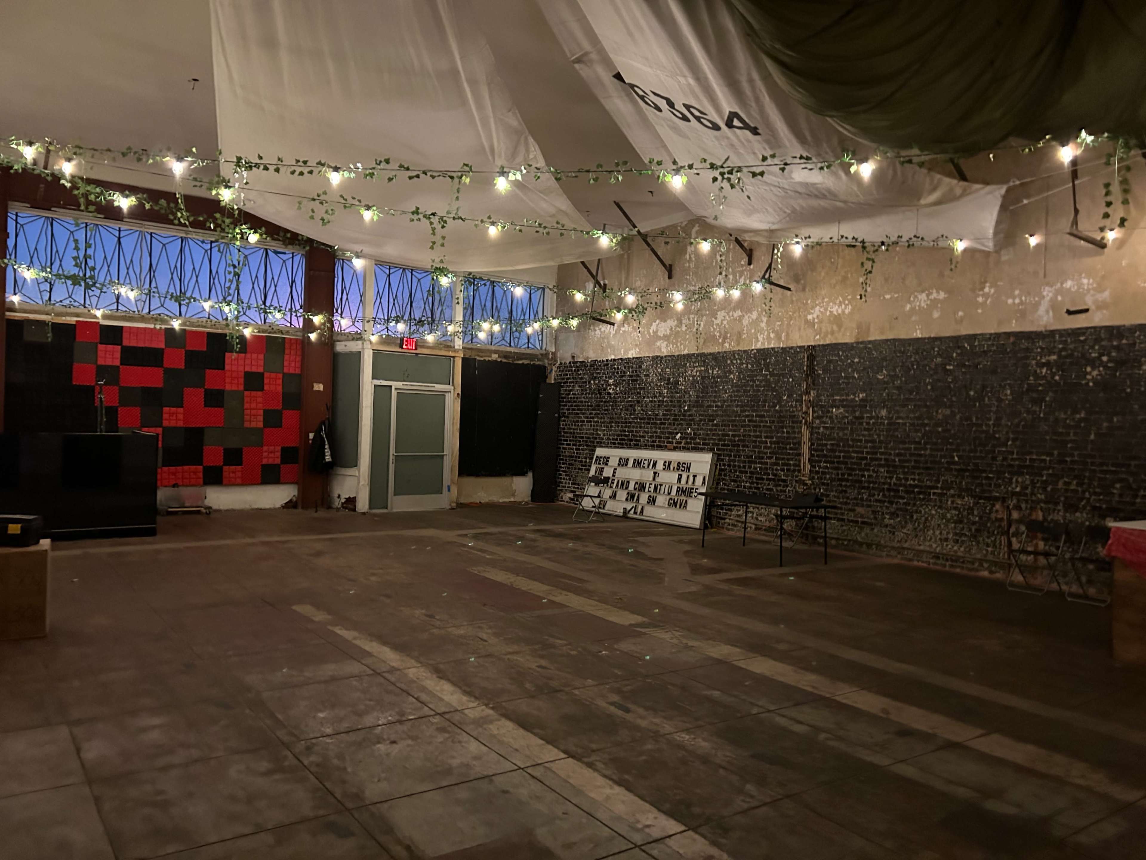 Warehouse Space w/stage Image in San Pedro, SAN PEDRO, CA