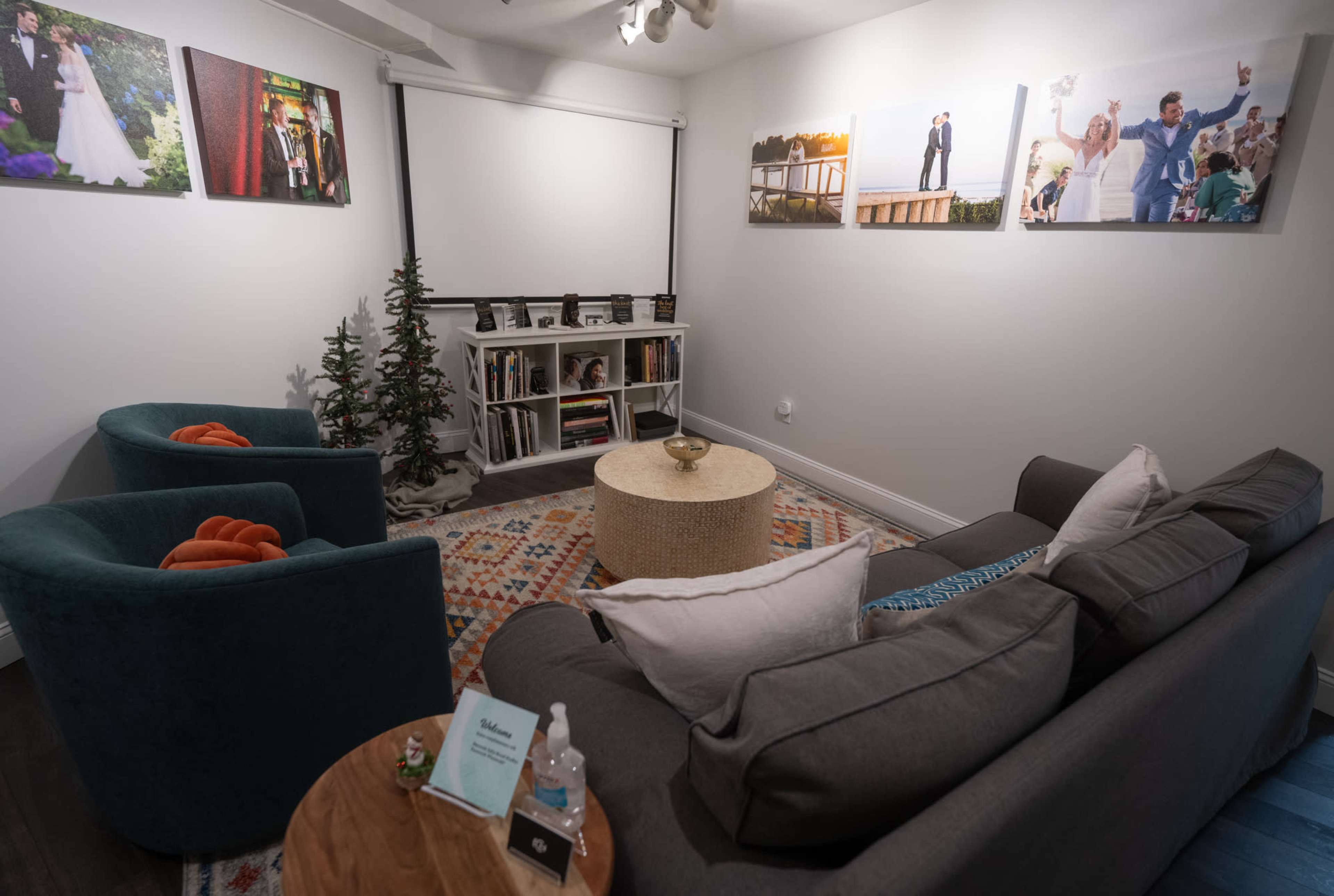 Spacious Modern Cape Cod Photo Studio Image in Osterville, Osterville, MA