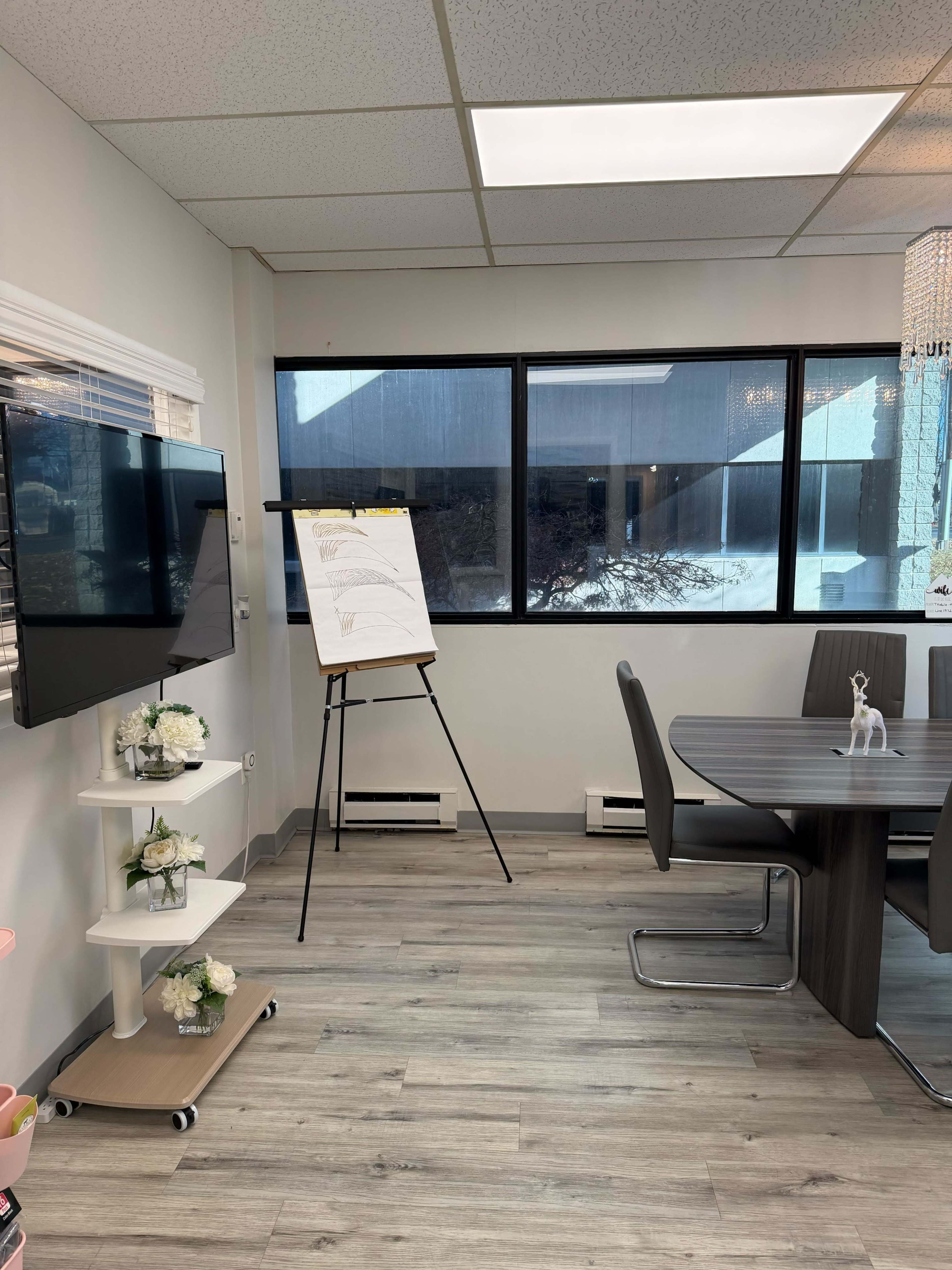 Elite Minimalist-Chic Suite for 12 | Luminous & Modern Image in Rahway, Rahway, NJ