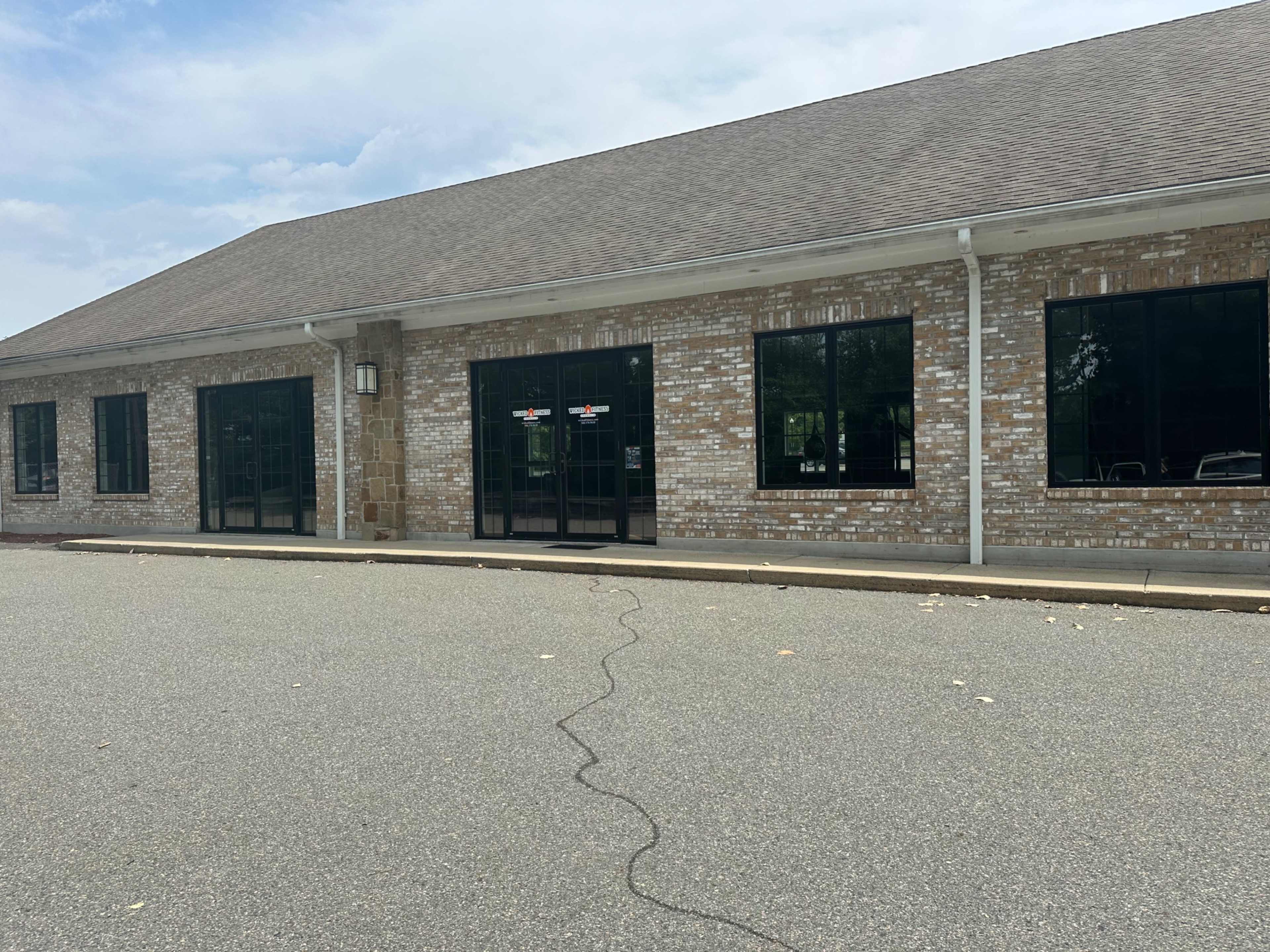 🌟Your Ideal Gym Space for Rent – Trainers, Yoga, Dance, Martial Arts 🌟 Image in Franklin, Franklin, MA