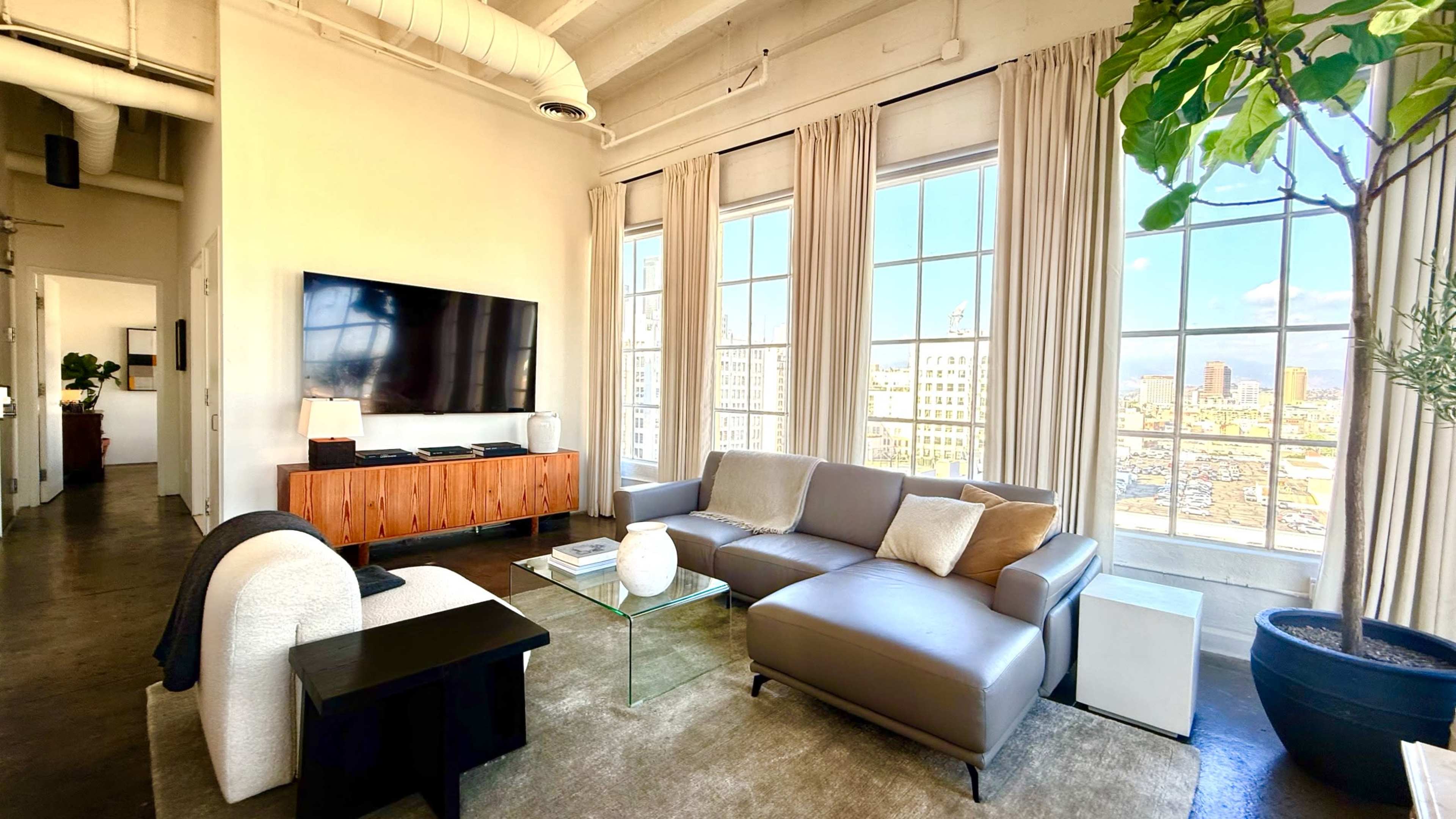Downtown Designer Loft, Los Angeles, CA | Off-Site | Peerspace
