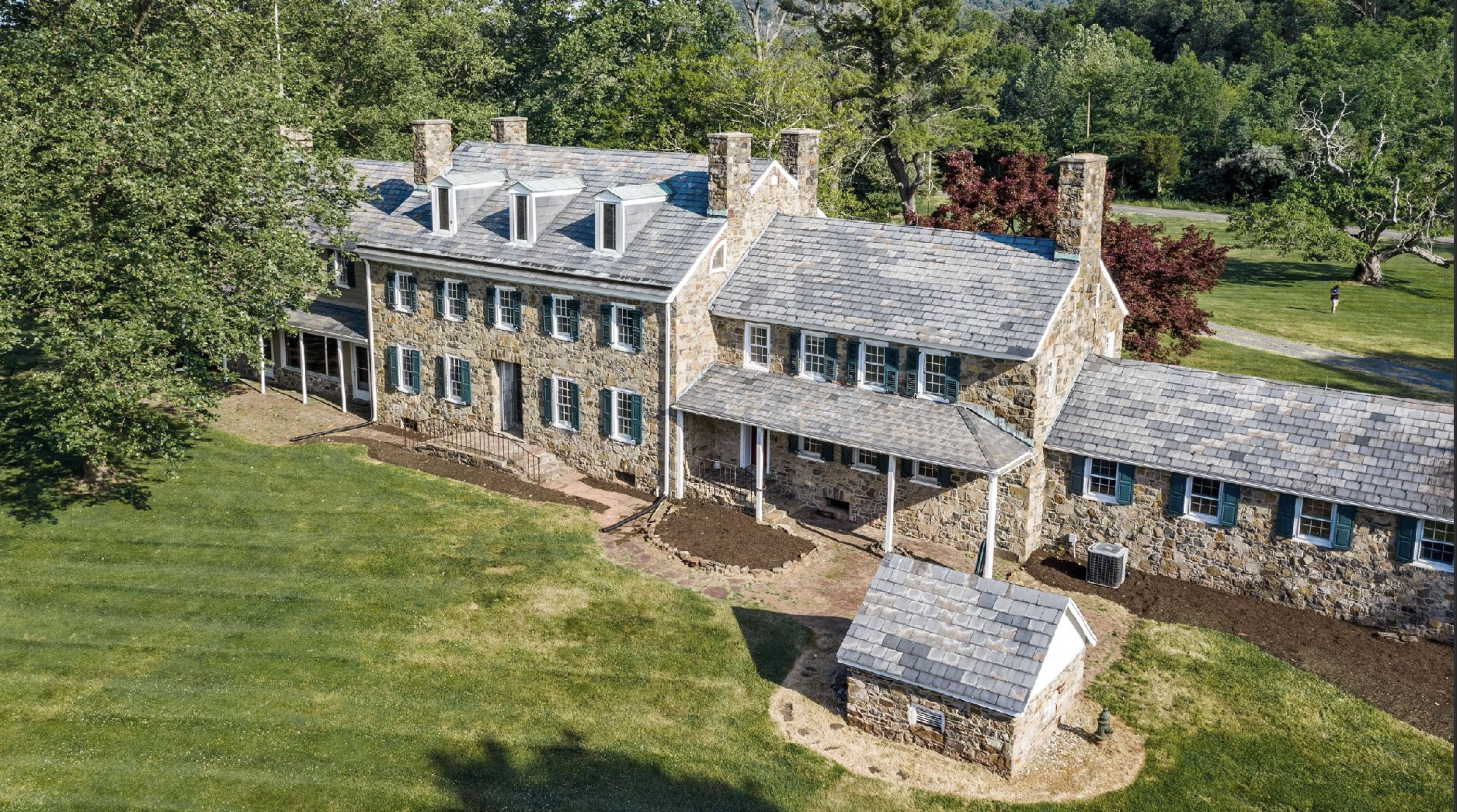 Historic Country Estate - Short Drive from NYC, Philly Image in Hopewell Township, Titusville, NJ