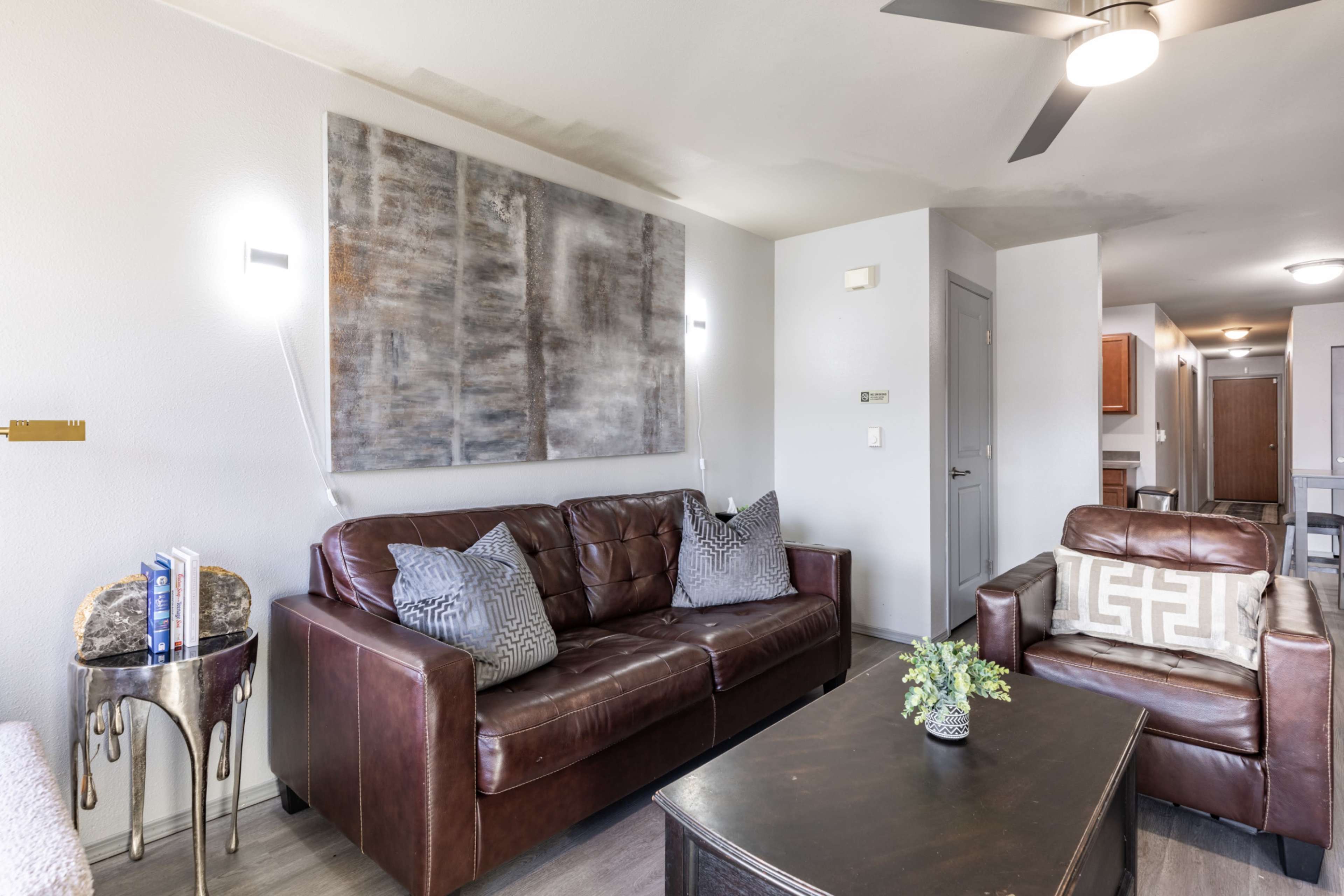 Welcome to home away from home in Tacoma, WA Image in South Tacoma, Tacoma, WA