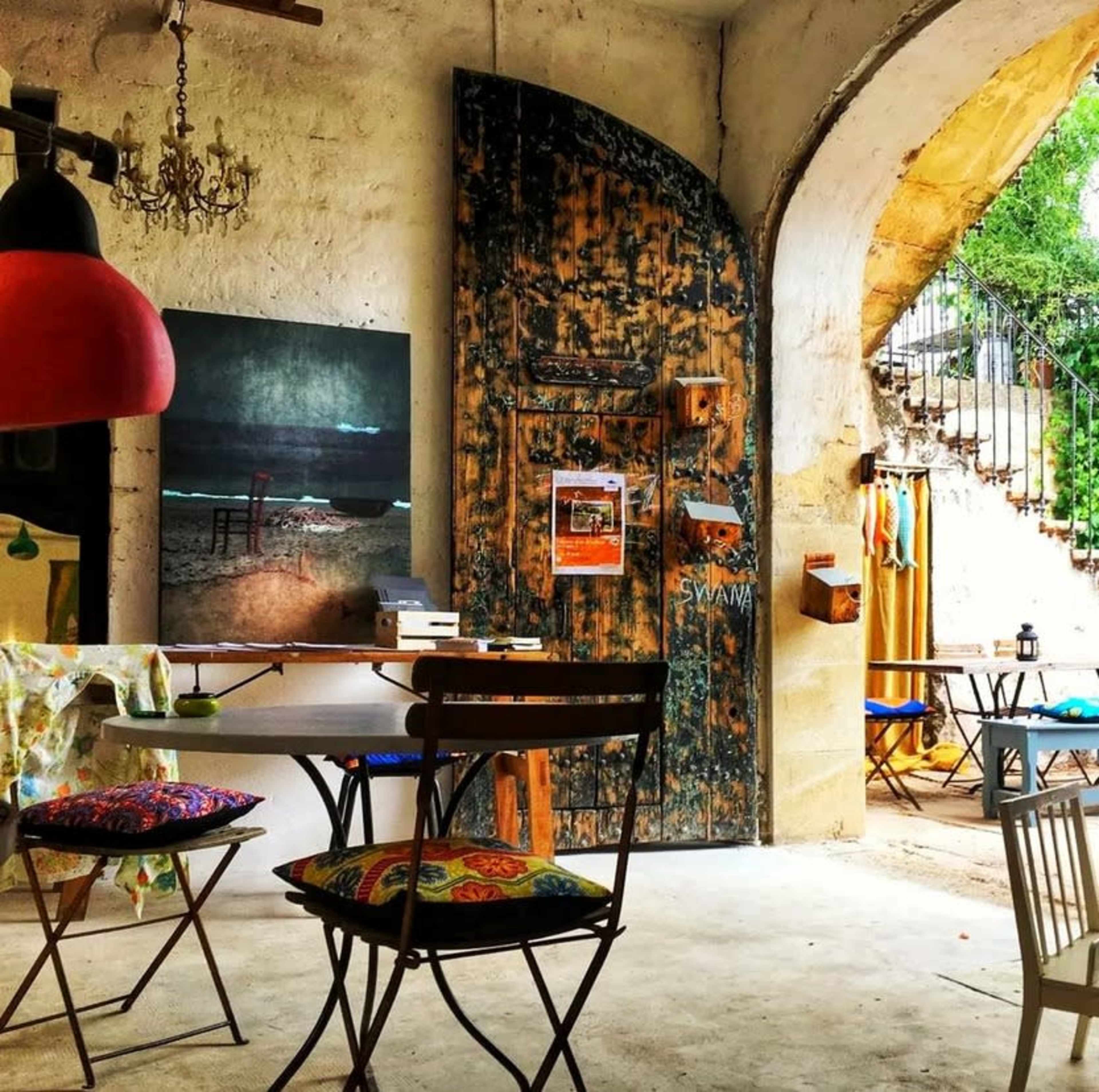 Lieux, atypique, authentique, essentielle, un petit côté champêtre, ancien temps Image in , Canet