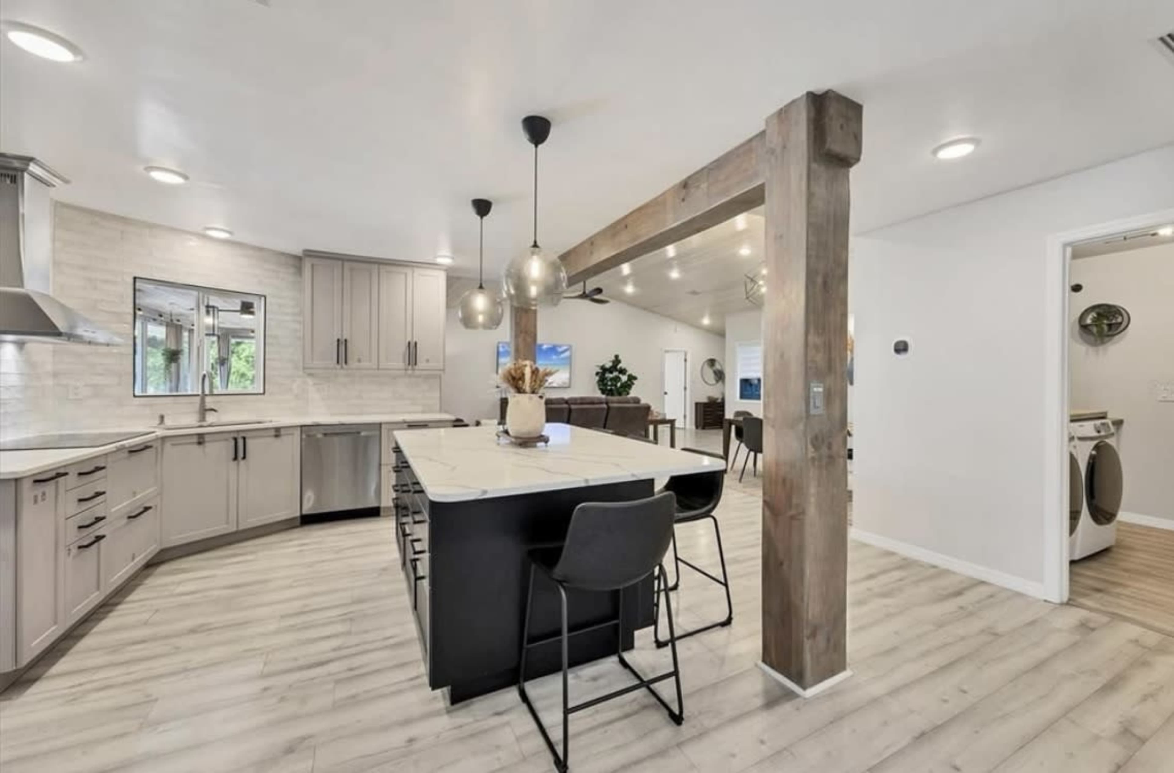 Beach town single family house Image in South Venice, Venice, FL
