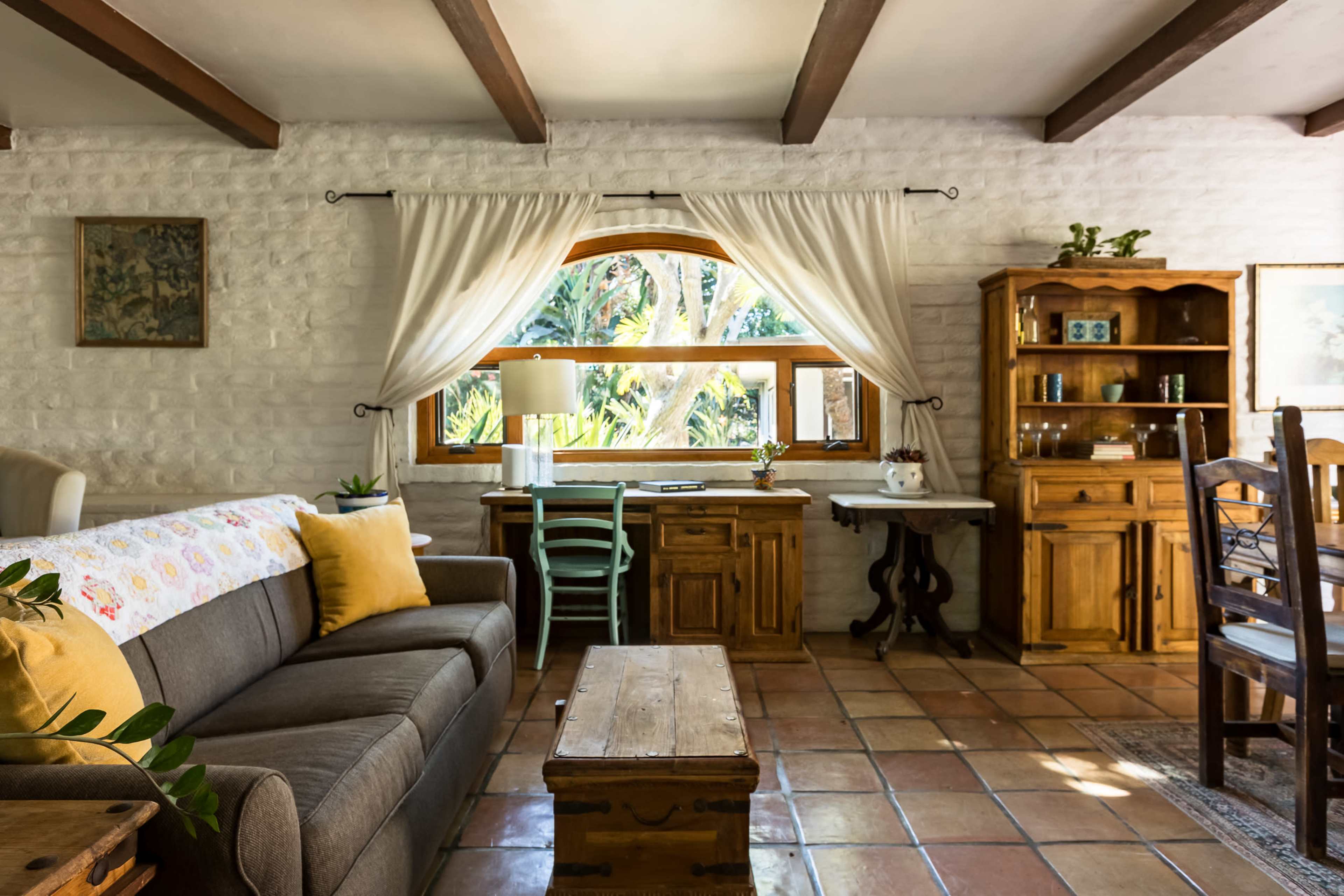 Mexican resort-style patio courtyard with attached casita Image in Leucadia, Encinitas, CA