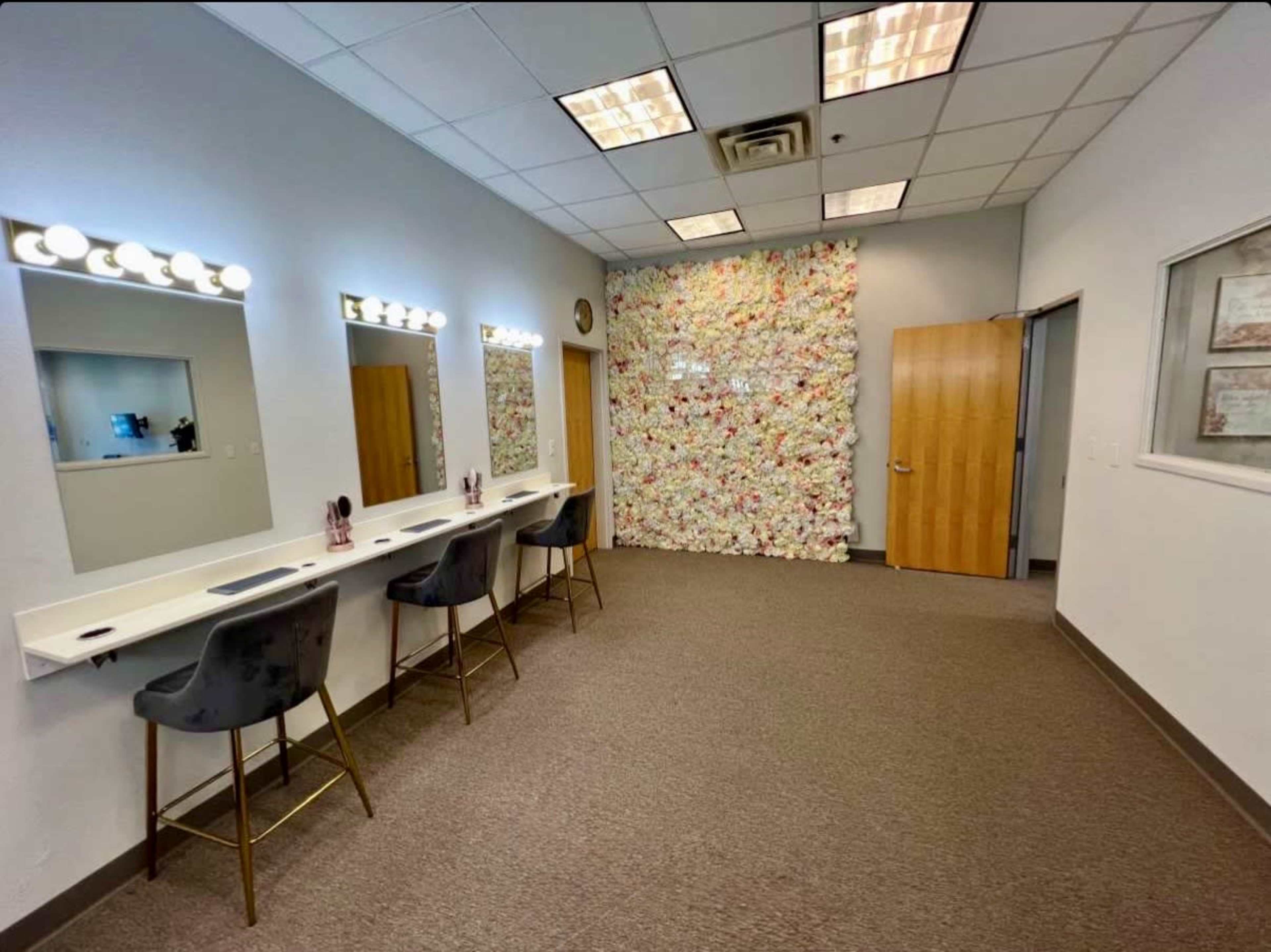 Spacious Photography and Dance Studio Image in McKinney, McKinney, TX