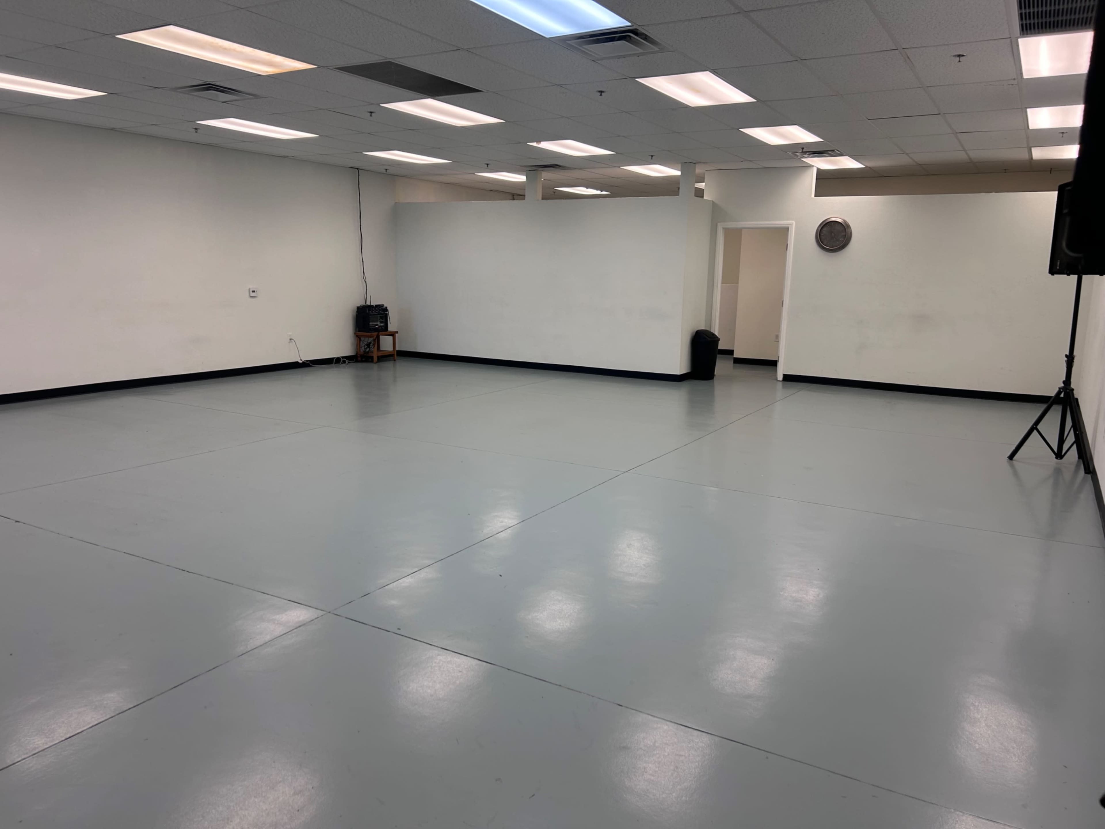North Las Vegas Bright, Open Venue Perfect for Parties & Gatherings Image in North Las Vegas, Las Vegas, NV