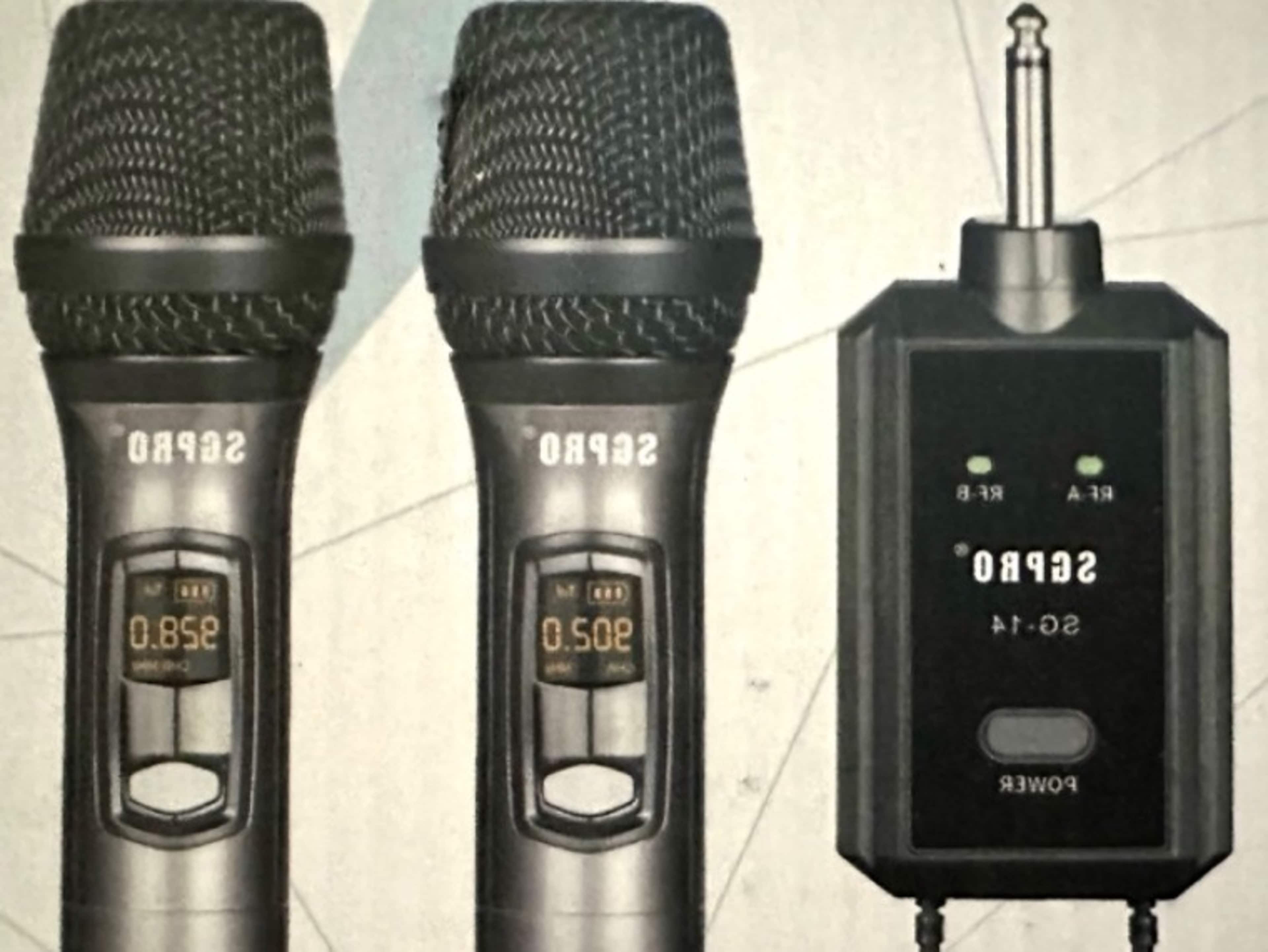 2 Microphones (Wireless)