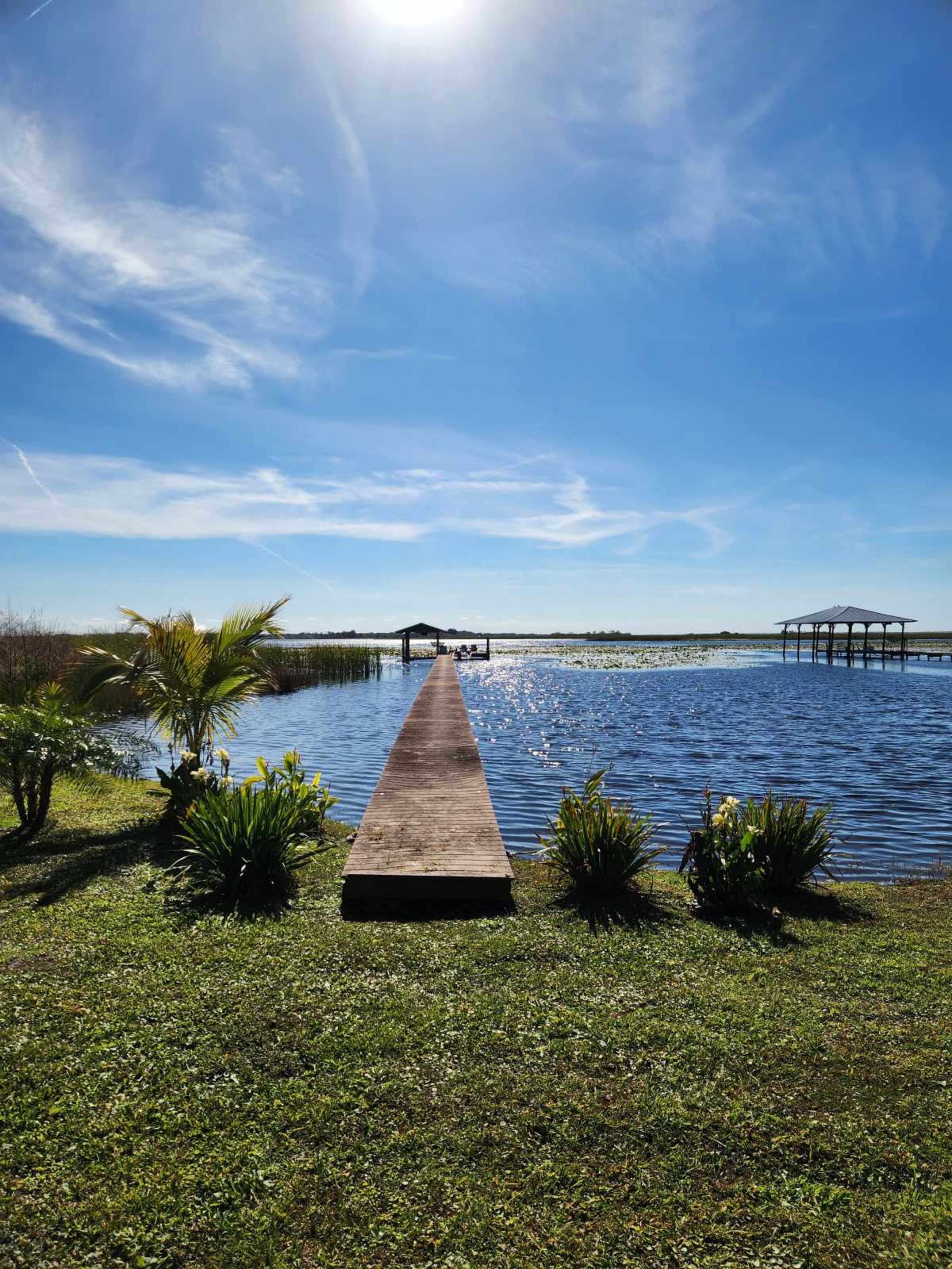 The Old Florida Lakehouse Image in , Kissimmee, FL