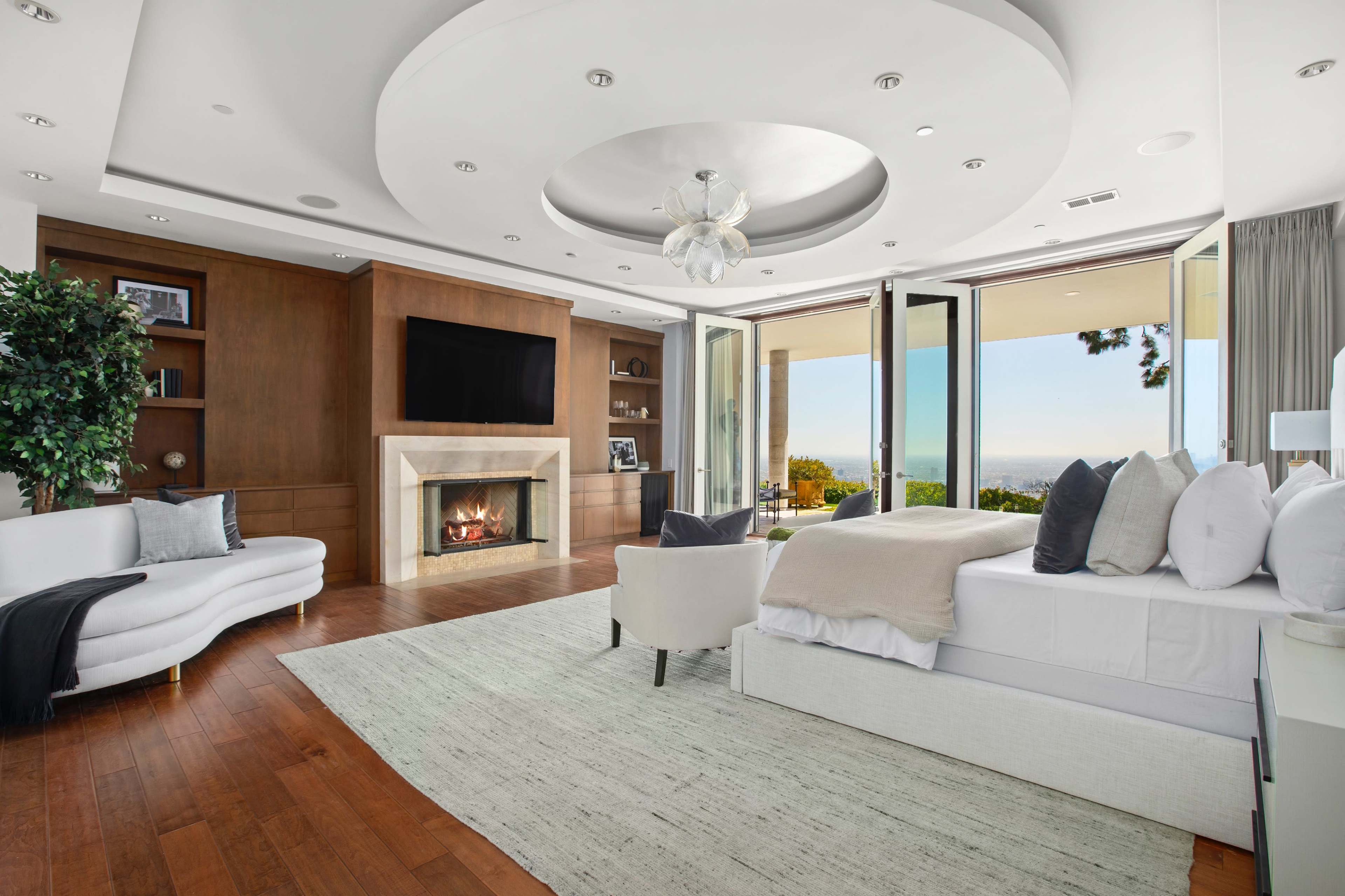Trousdale Grand - Views from Downtown to Catalina Island Image in Trousdale Estates, Beverly Hills, CA