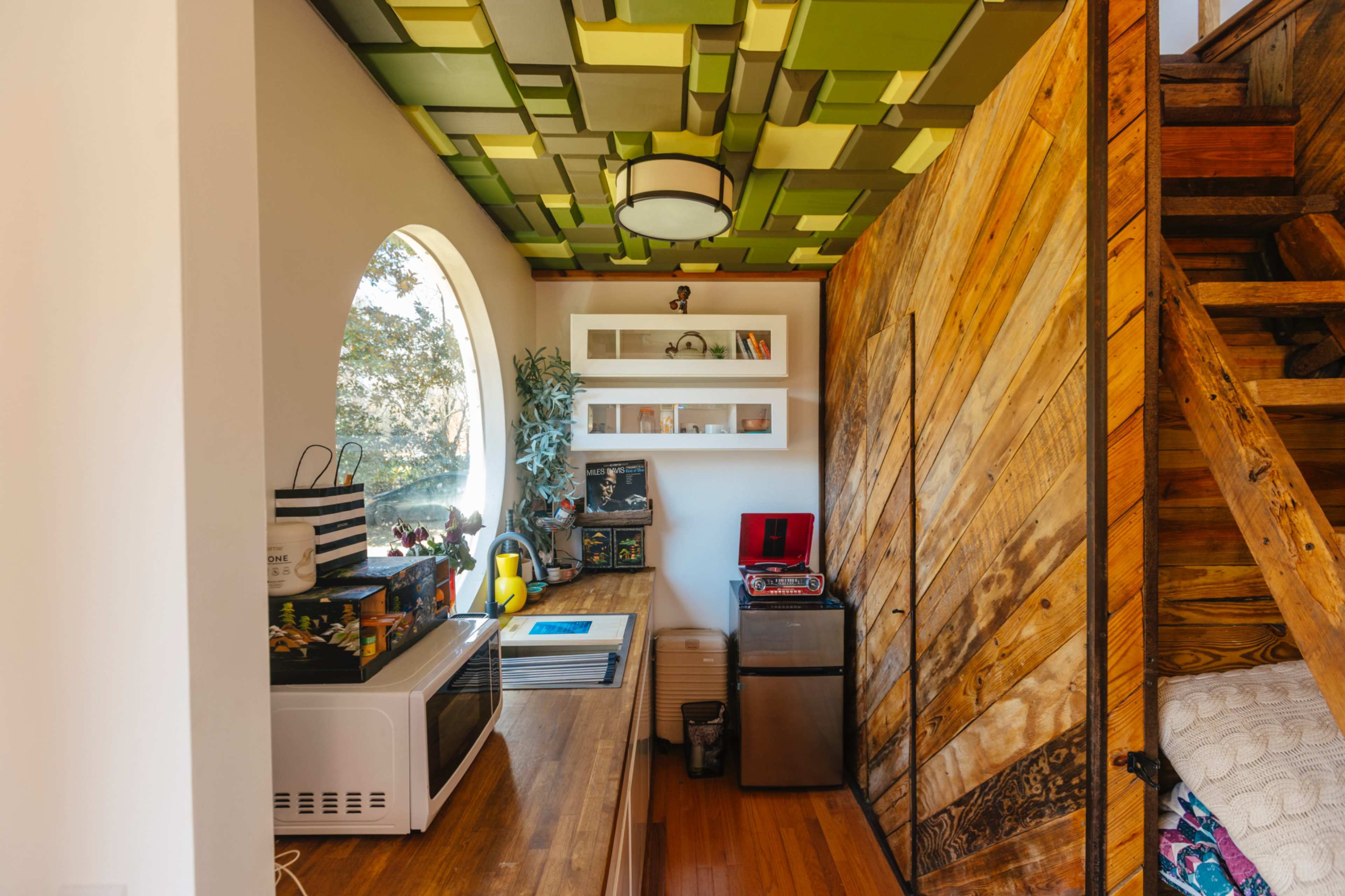 Unique Tiny Home with Beautiful Yard Image in Glencliff, Nashville, TN