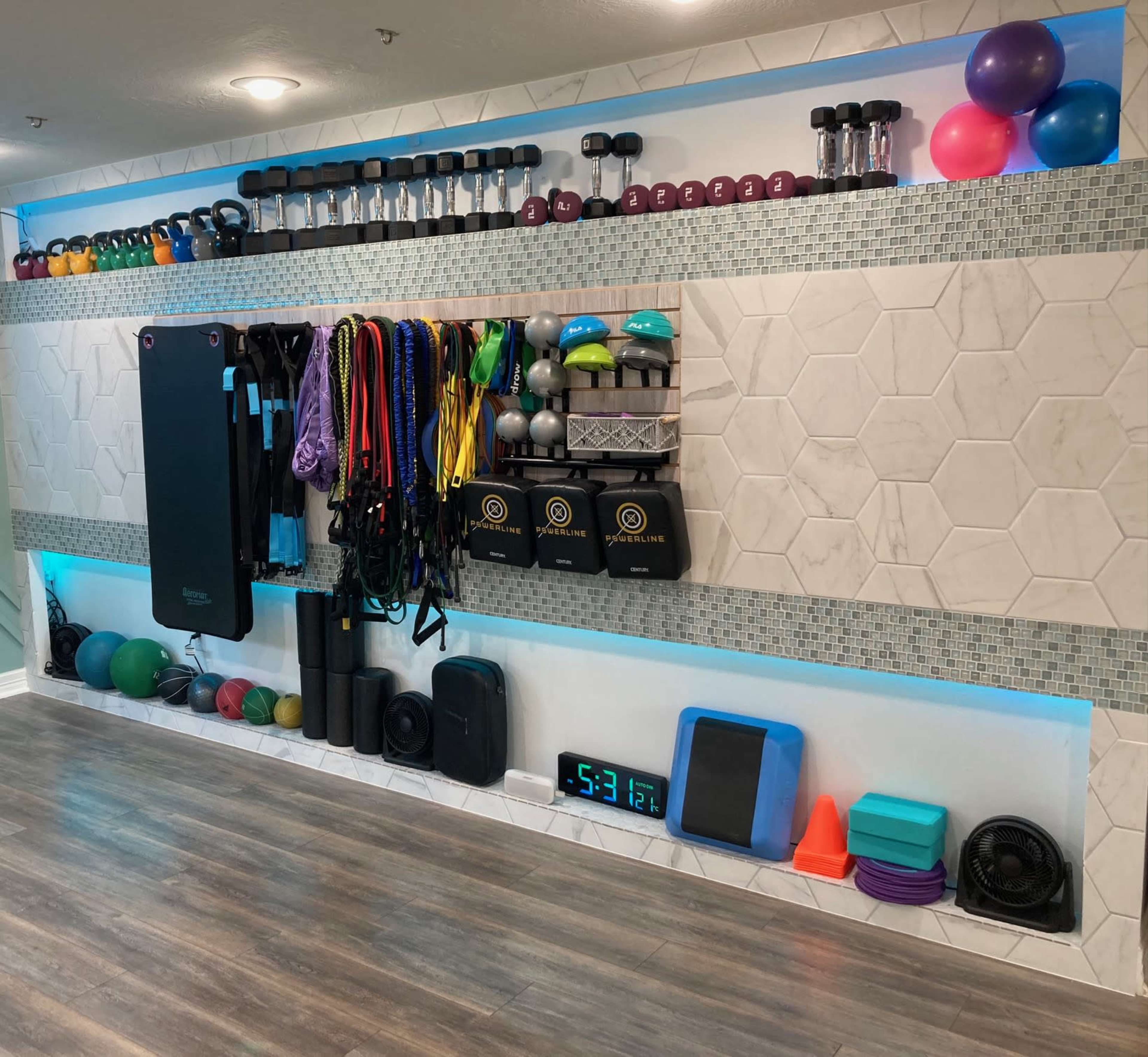 Modern, Clean Yoga/Fitness/Dance Studio Image in Colony Lakes, Missouri City, TX