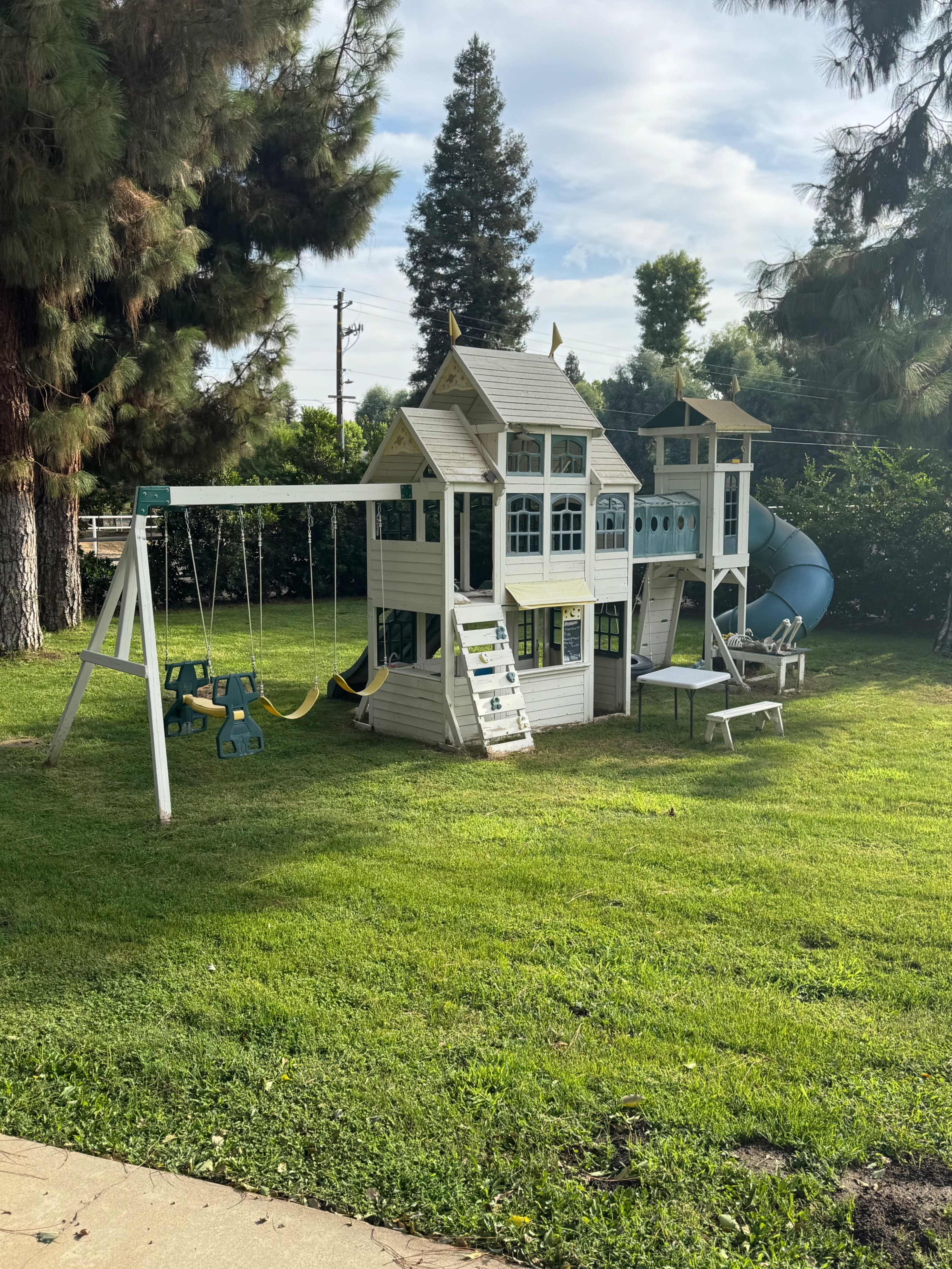 Havenwood Homestead Image in Panorama, Bakersfield, CA