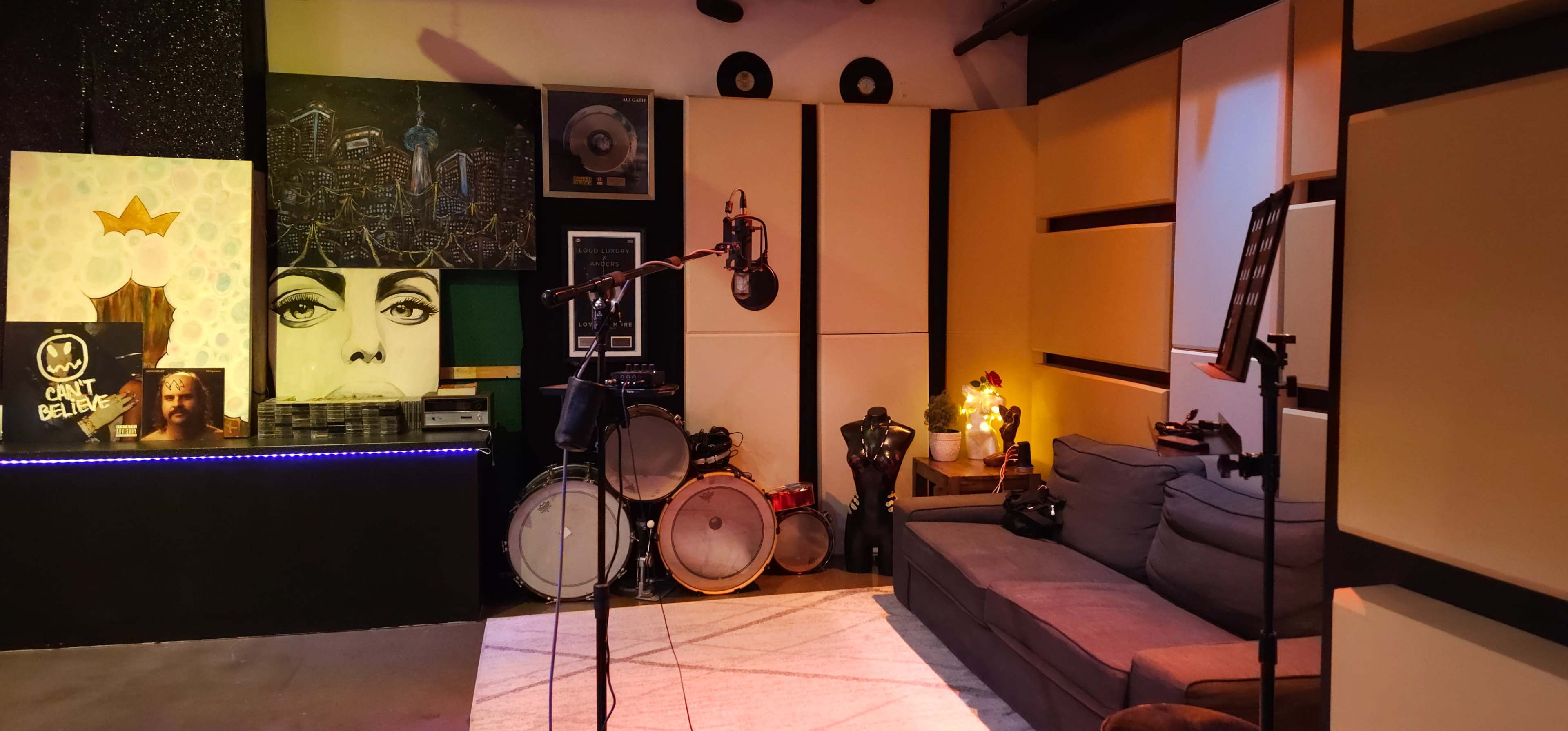 Modern Boutique Recording Studio In Heart of Downtown - 334 Atelier Image in Downtown Toronto, Toronto, ON