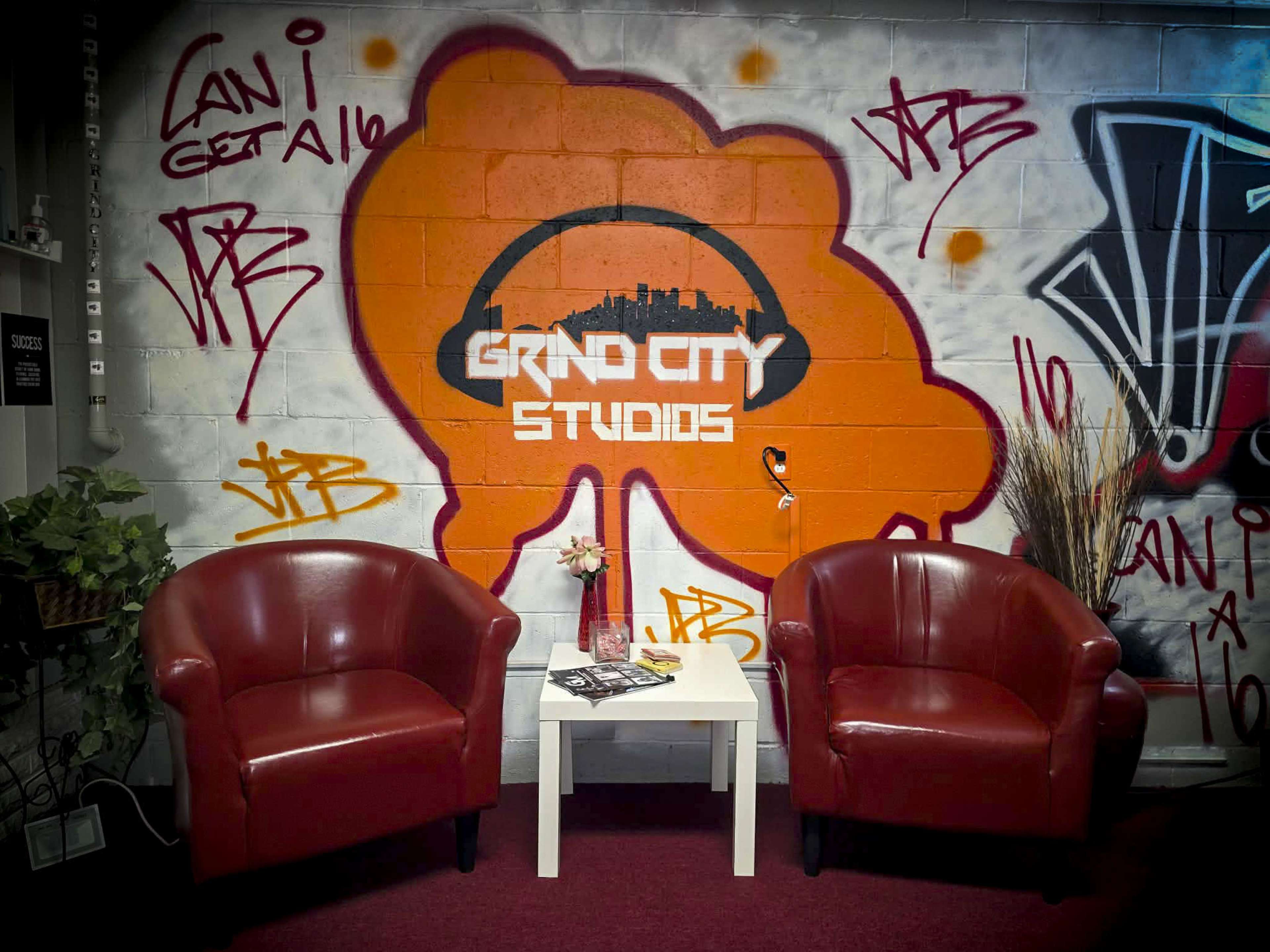 Loft, podcast studio with audience, small venue. Image in Swissvale, Pittsburgh, PA