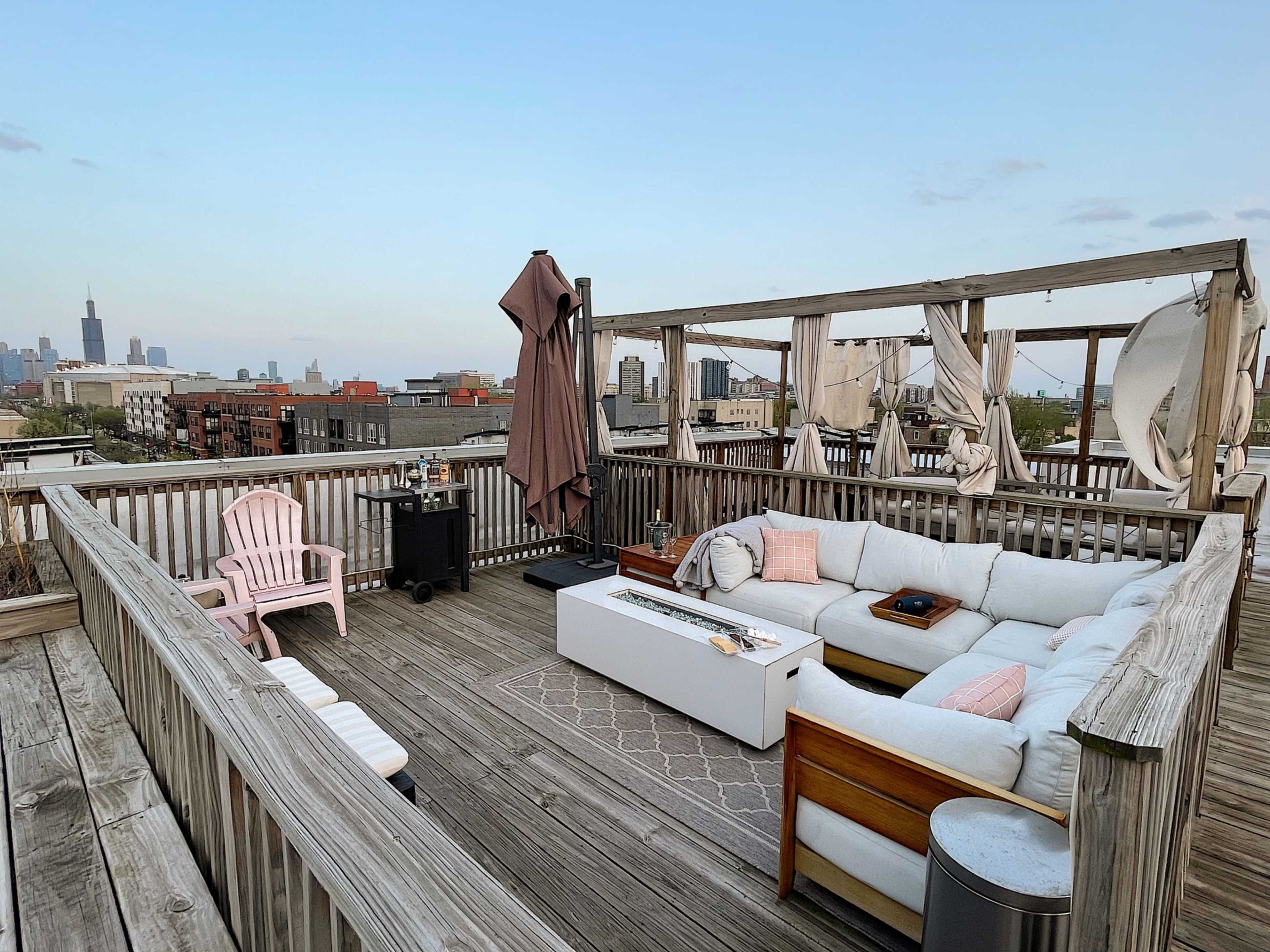 Near westside rooftop with skyline views Image in Near West Side, Chicago, IL