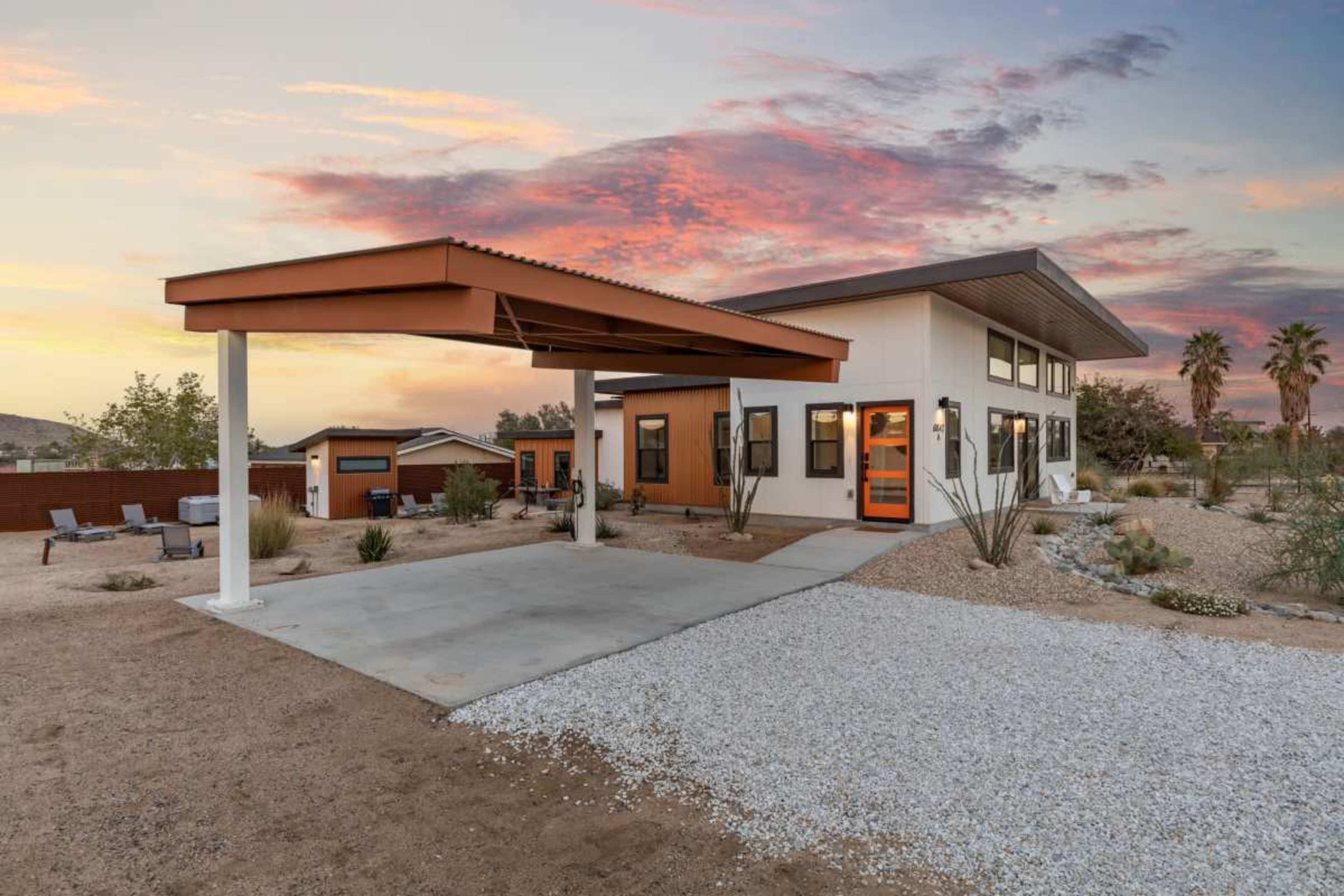 Desert Contemporary Compound Image in Joshua Tree, Joshua Tree, CA