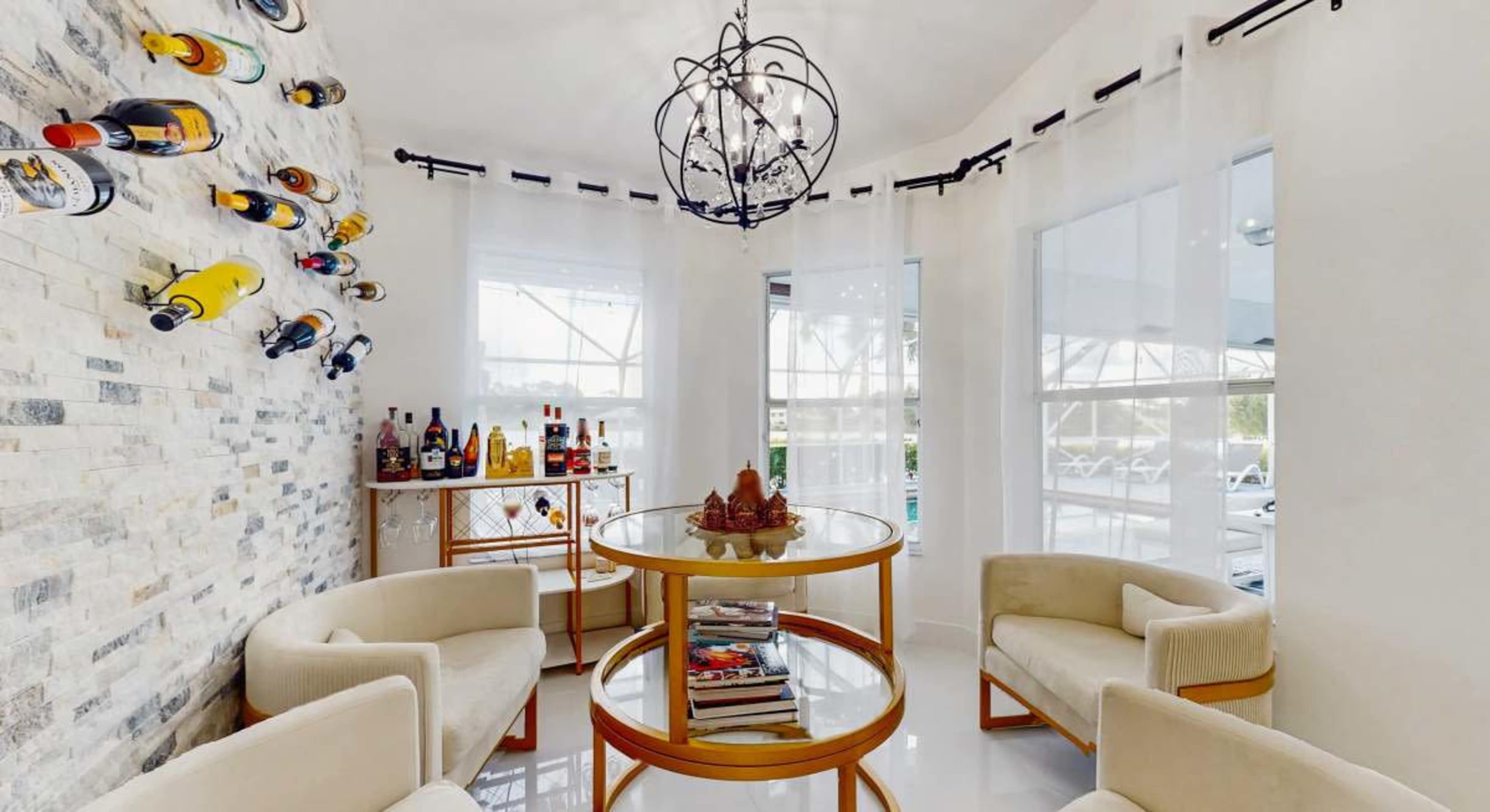 Luxurious Lakefront 5BD, sleeps 10 Image in Wellington, Wellington, FL