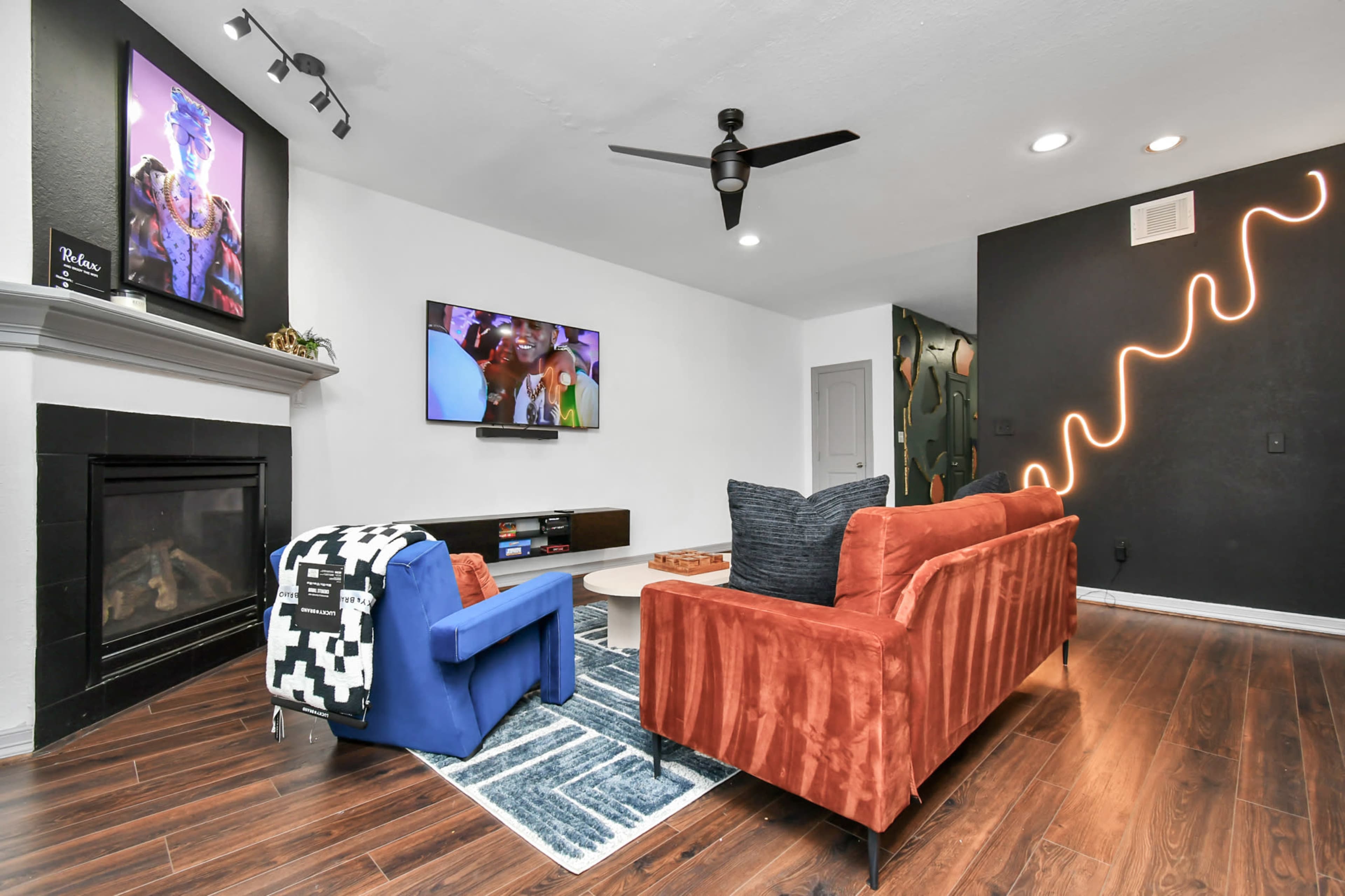 The Ultimate Creative Space for Gatherings, Shoots, and Stays Image in Greater Fifth Ward, Houston, TX