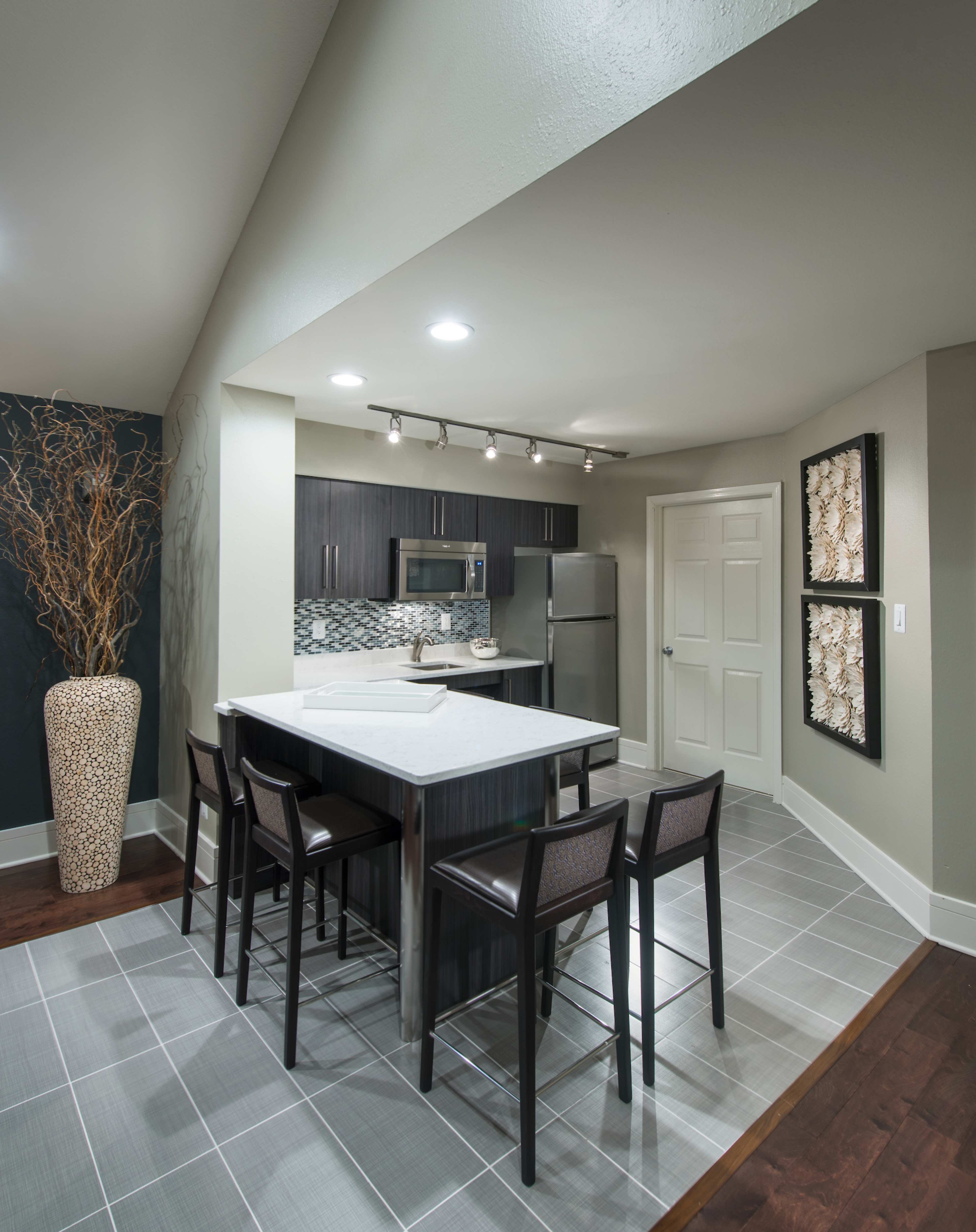 Elegant Clubhouse in Woodbridge Image in , Woodbridge, VA