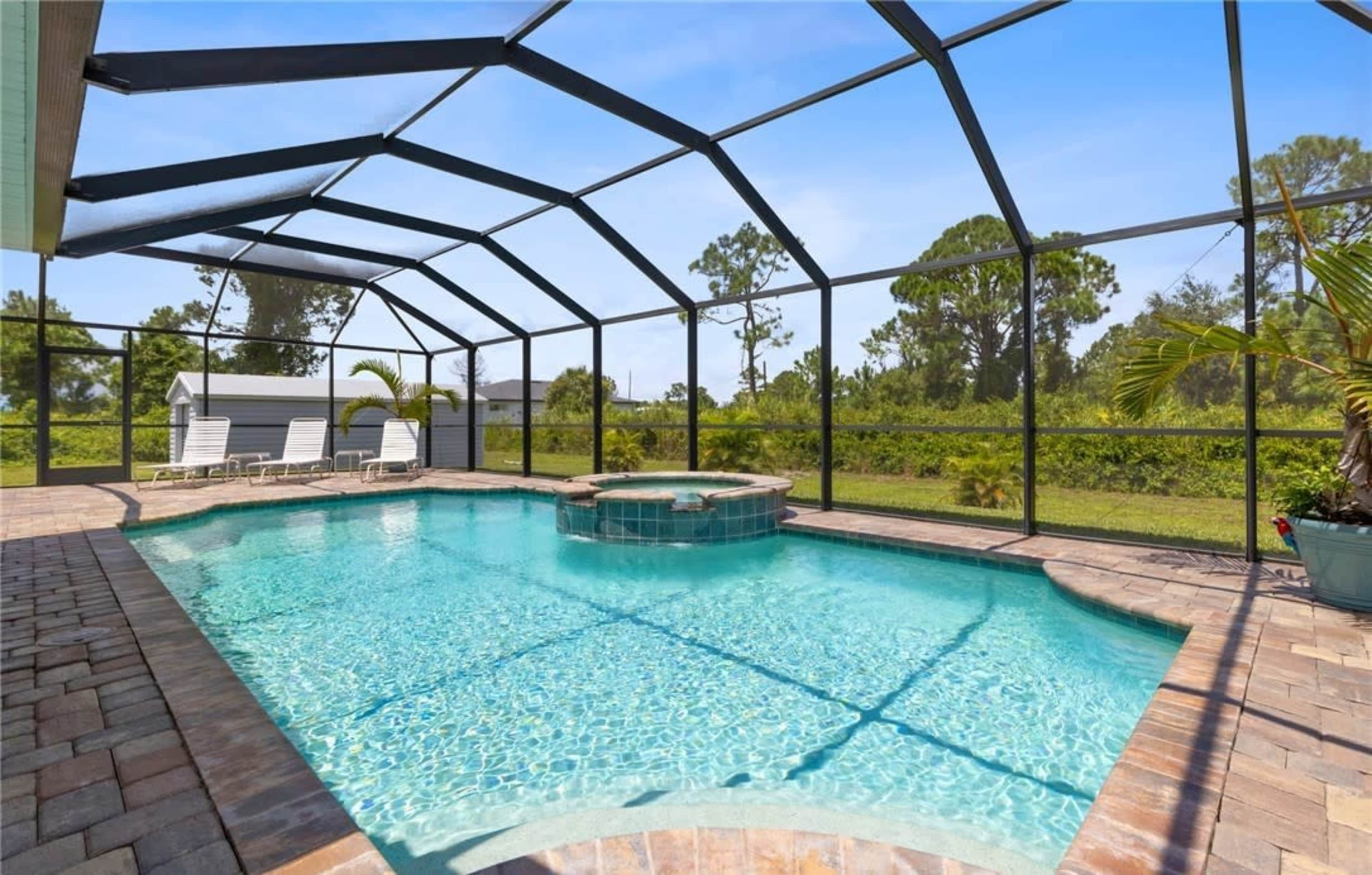 Private Oasis with Saltwater Pool – Ultimate Event & Photoshoot Venue! Image in Harris, Lehigh Acres, FL