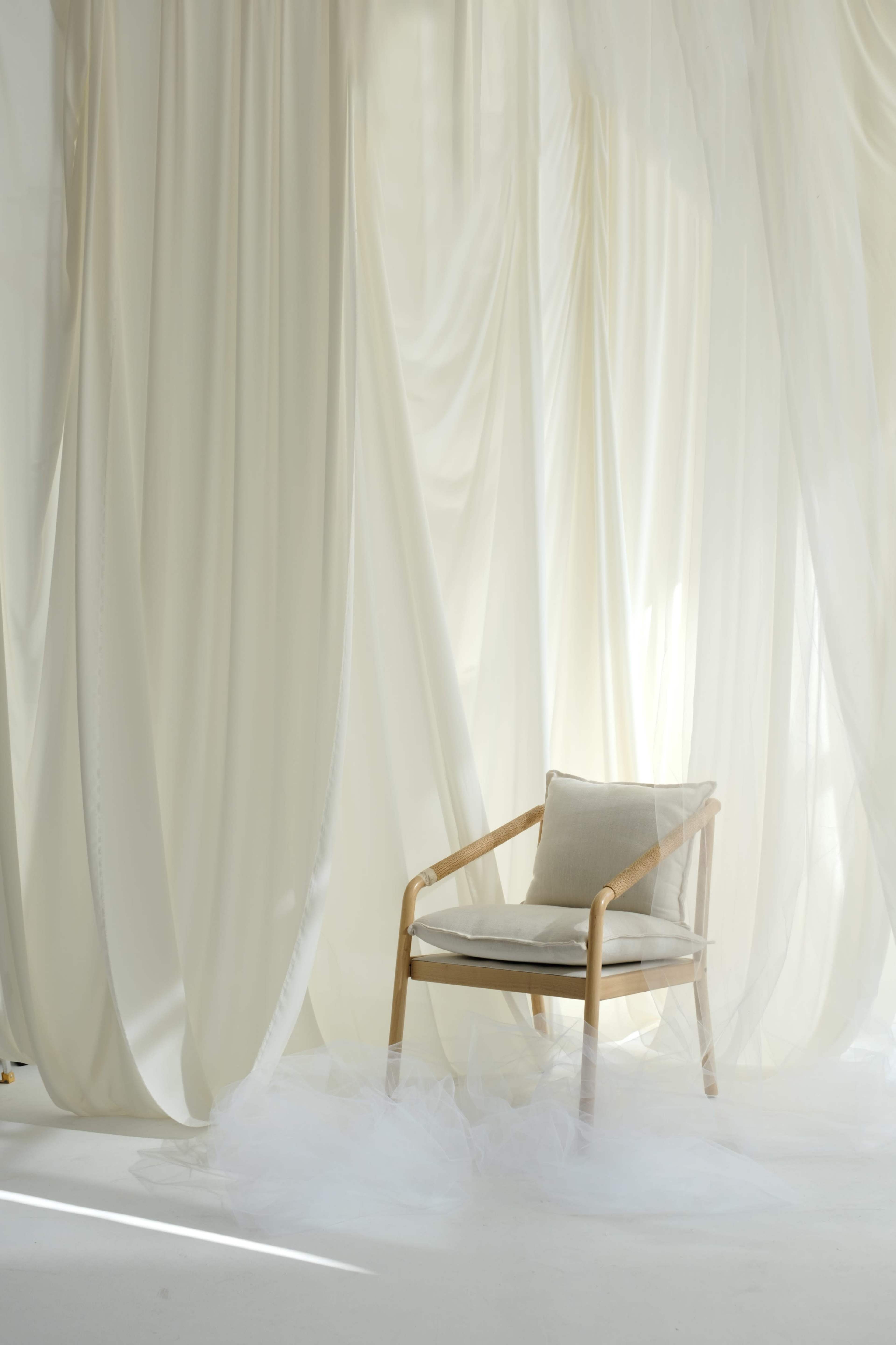 (All Lights Included) Creative Photo & Video Studio in Brooklyn – $59/hr Image in Crown Heights, Brooklyn, NY