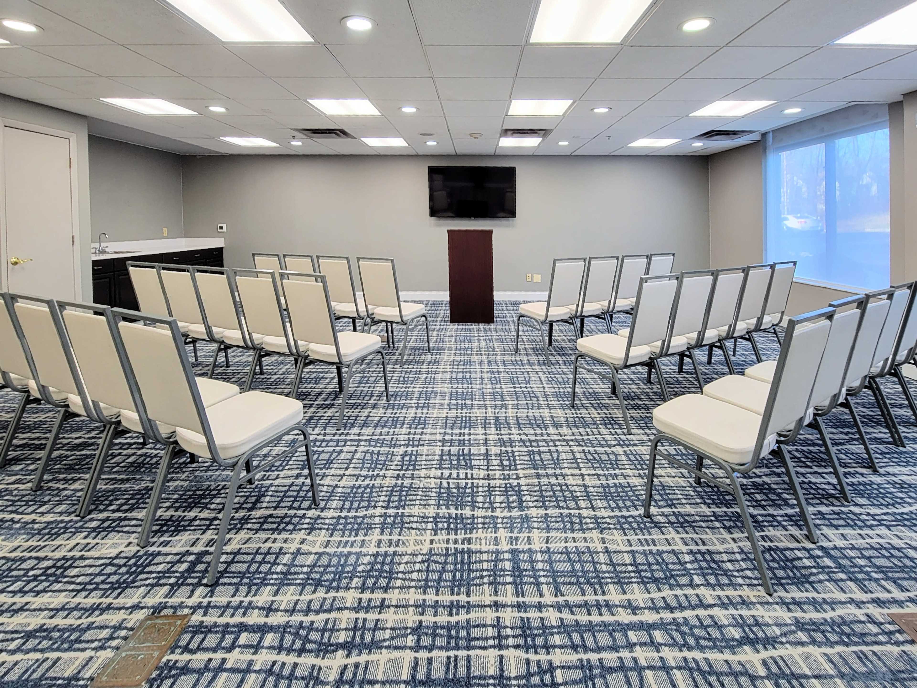 Holiday Inn Belcamp Meeting Room Image in Belcamp, BELCAMP, MD