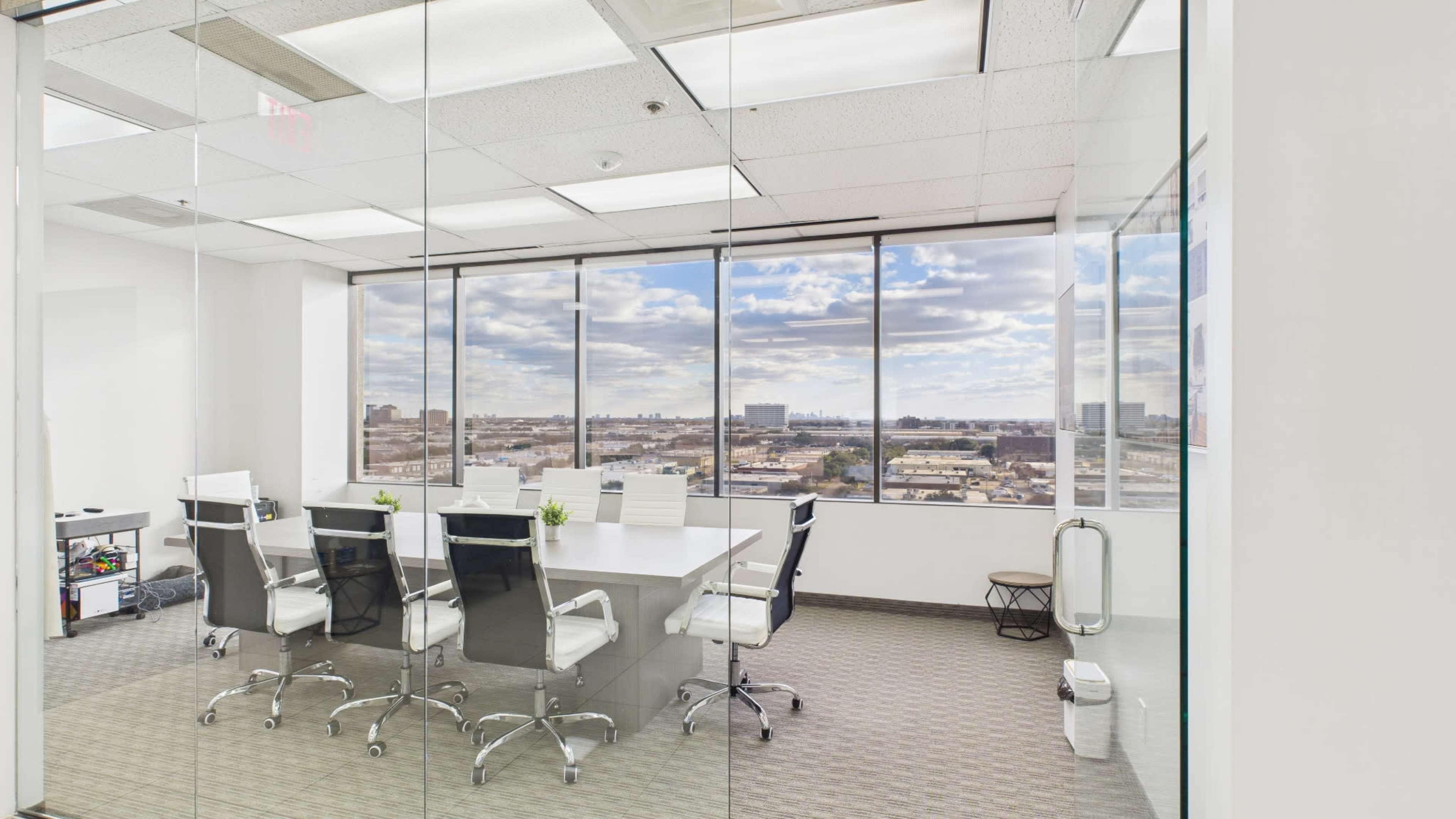 High End High Rise Office Space for Rent Image in Farmers Branch, Dallas, TX