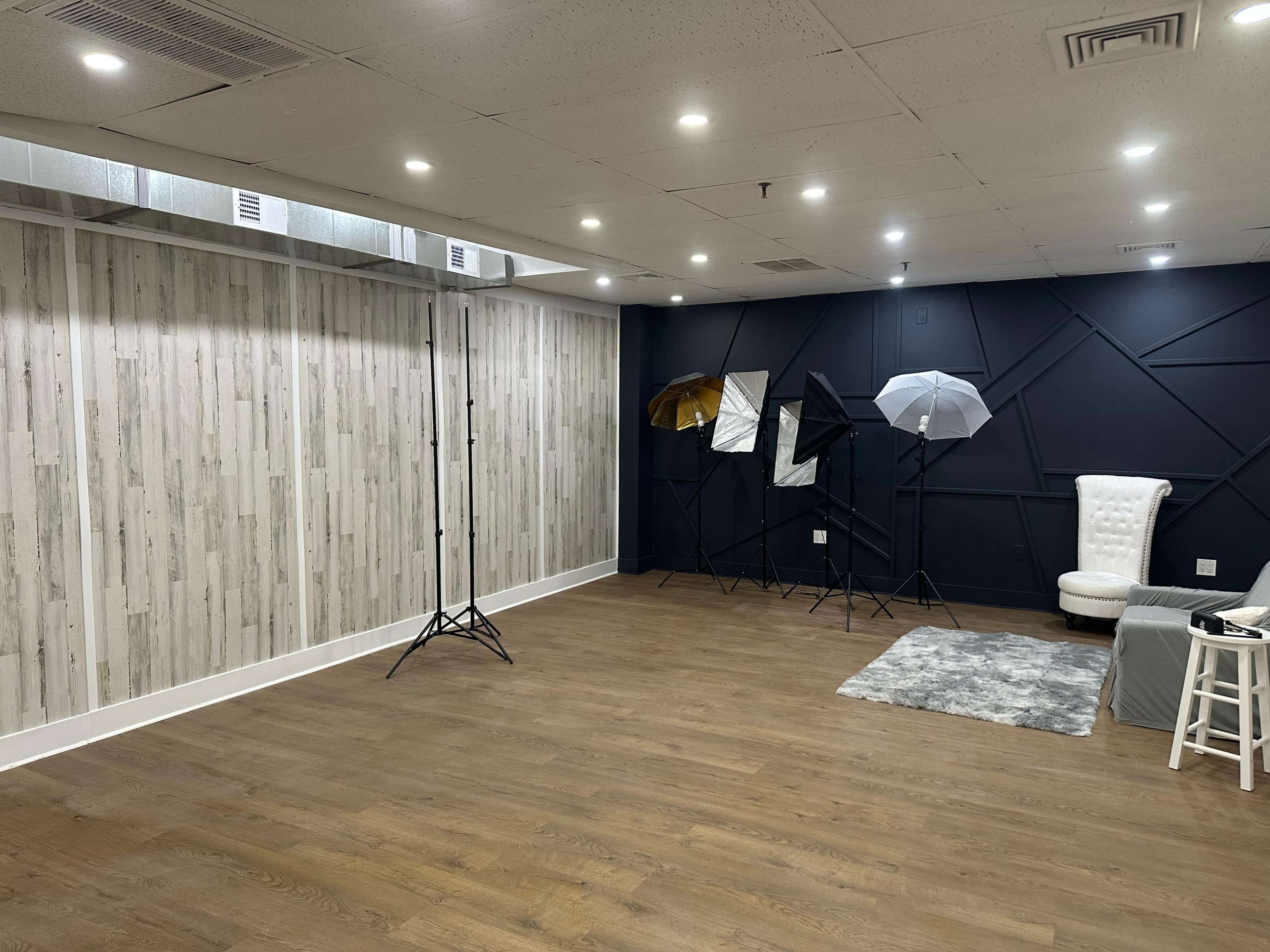 Spacious Photo studio in Trenton NJ Image in Chambersburg, Trenton, NJ