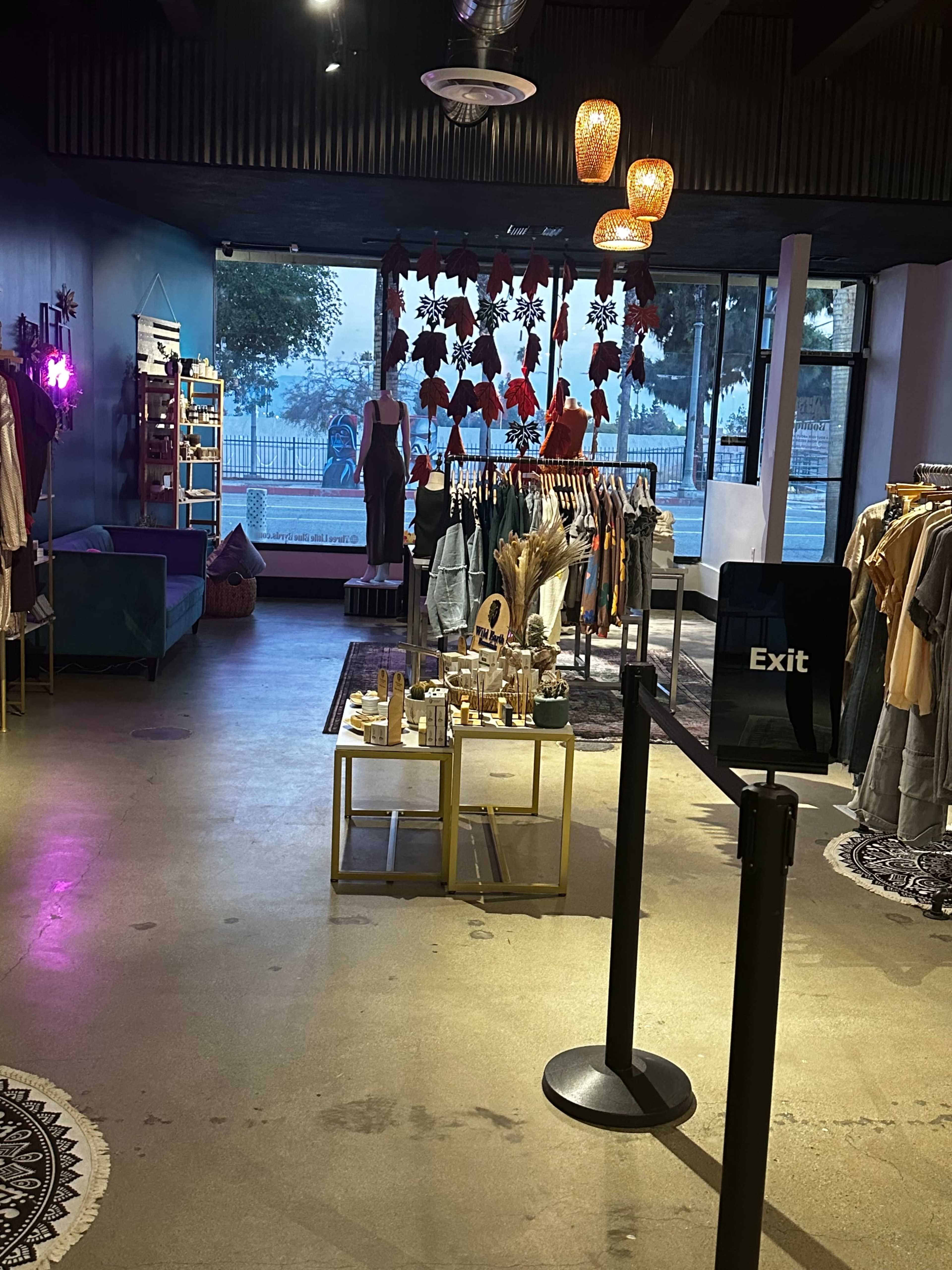 Urban, industrial, chic Image in Carousel, San Bernardino, CA