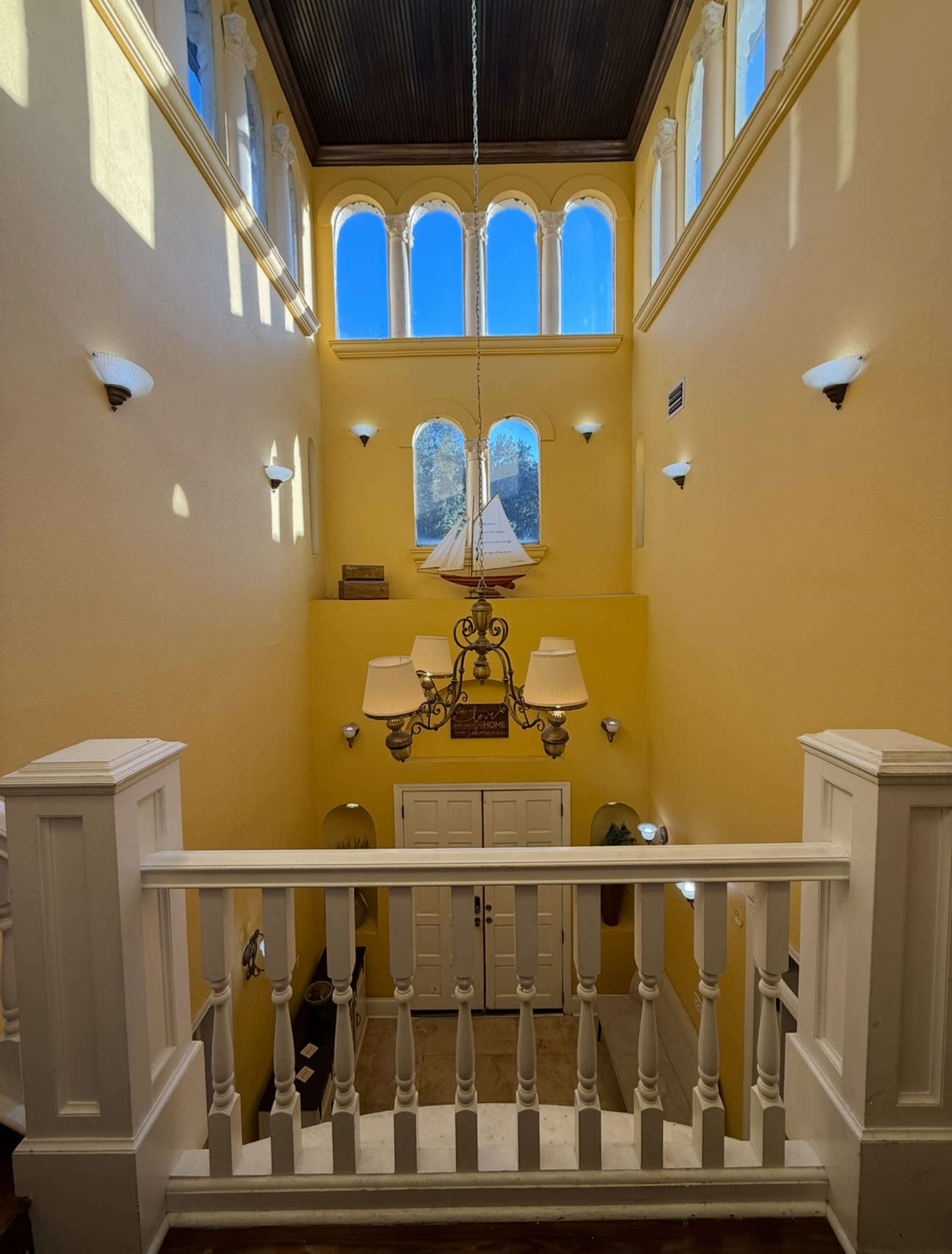 Castle on the River With Pool and Large Interior and Exterior Spaces Image in Old Seminole Heights, Tampa, FL