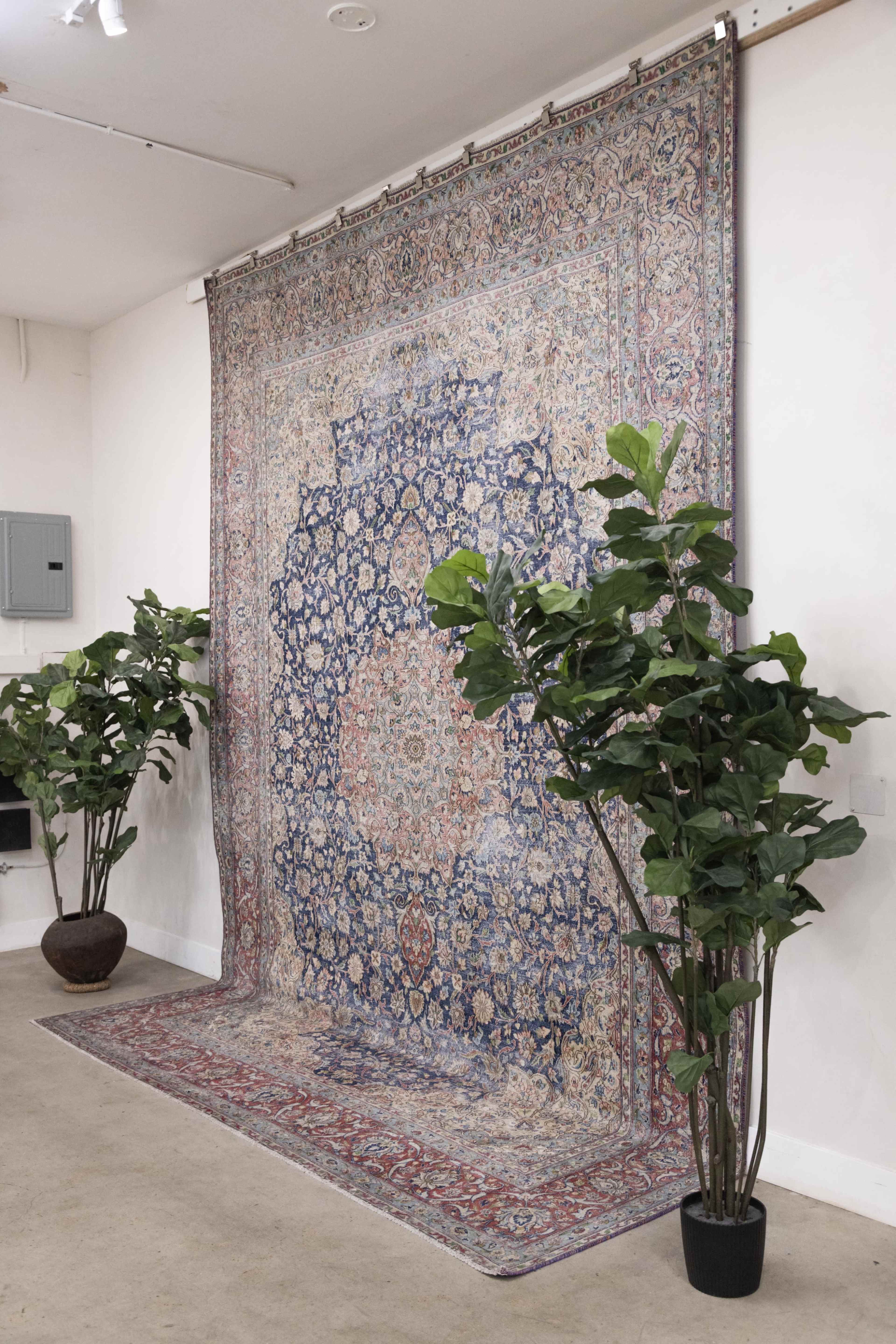 PRIVATE Beverly Hills/ West Hollywood Cyc Wall Production & Event Studio - FREE PRIVATE GROUND FLOOR PARKING Image in Beverly Grove, Los Angeles, CA