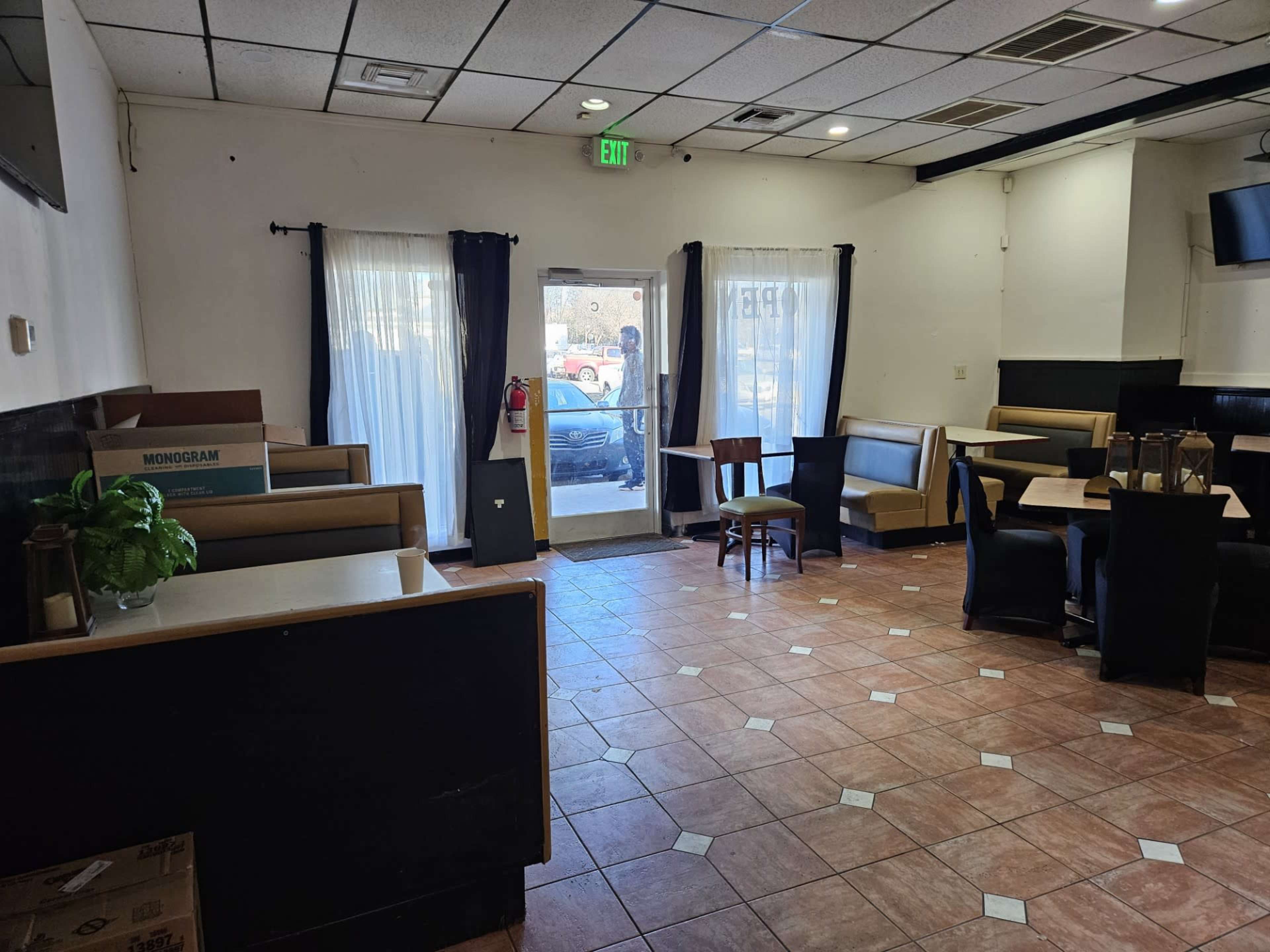 Affordable & Flexible Space for Events, Babyshowers, Birthdays, Pop Ups, Photoshoots, Meetings or Coworking Image in Sheffield Park, Charlotte, NC