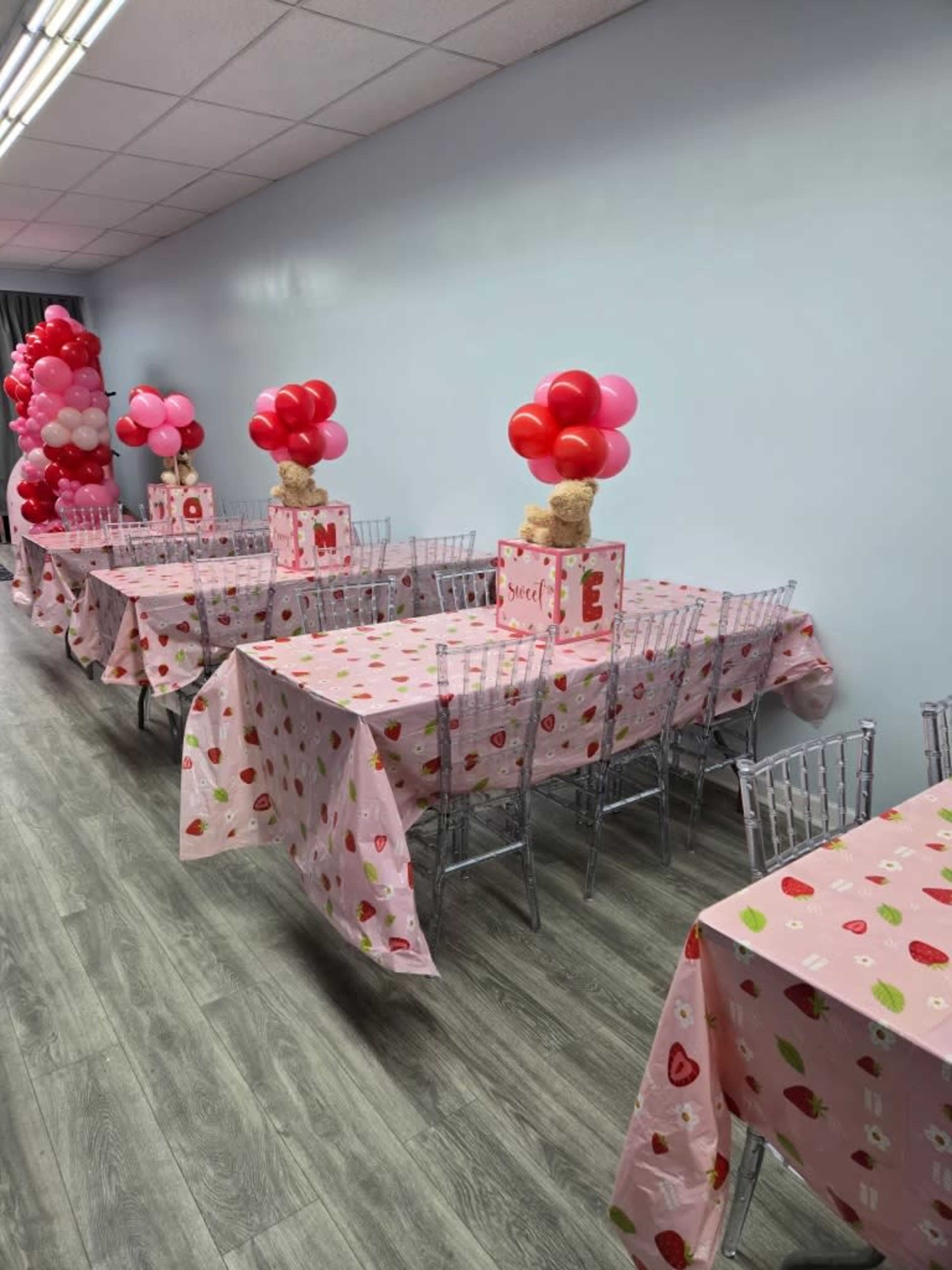 Event space in the heart of bedstuy Brooklyn 1600 sqft 70 persons capacity perfect for all social occasions big or small Image in Bedford-Stuyvesant, Brooklyn, NY