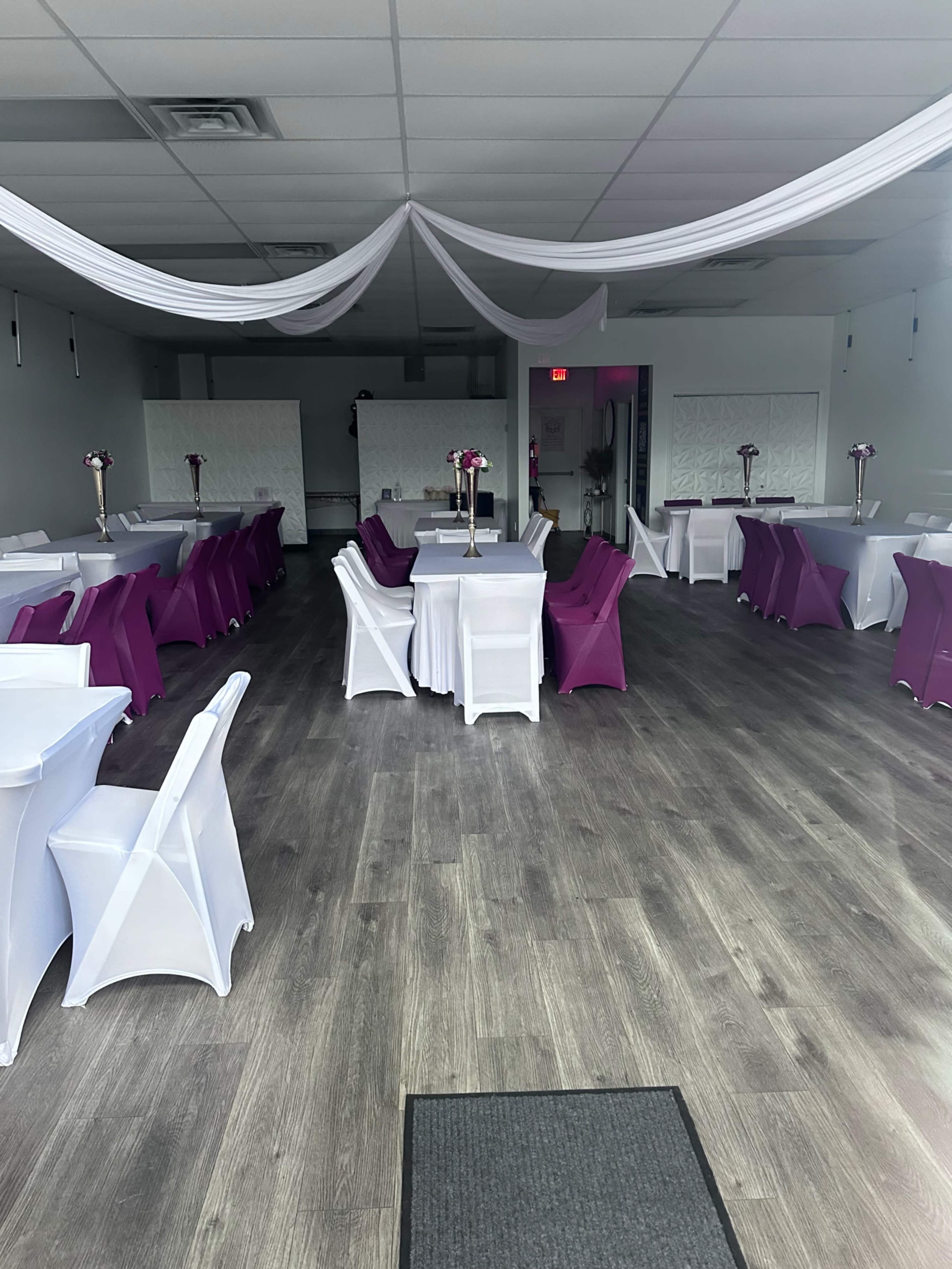 All White Canvas Event Venue located minutes from I-24 in LaVergne, TN Image in La Vergne, LaVergne, TN