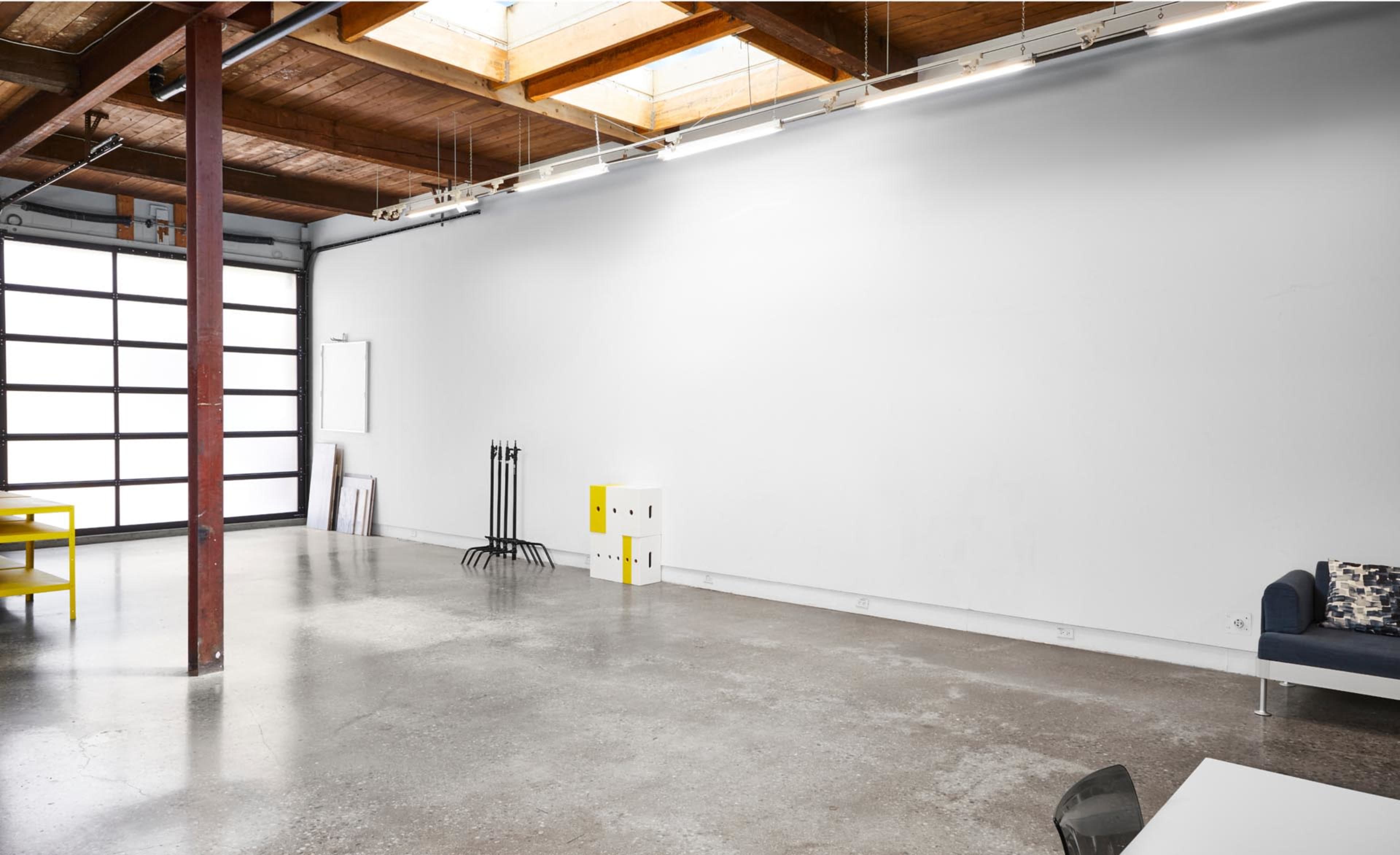 Bright and Modern Photo Studio in Toronto's Junction Neighbourhood Image in Weston-Pelham Park, TORONTO, ON